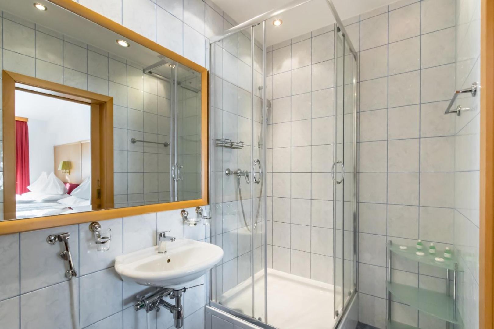 Corvinus - Newly Renovated Viena