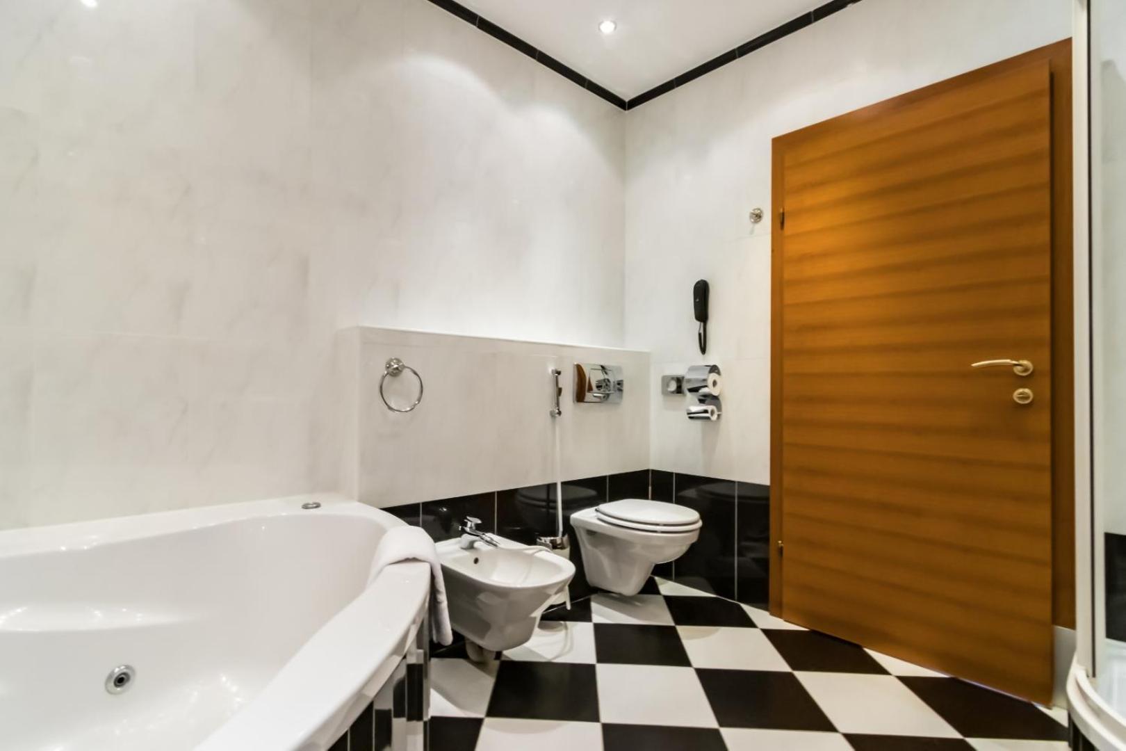 Corvinus - Newly Renovated Hotel