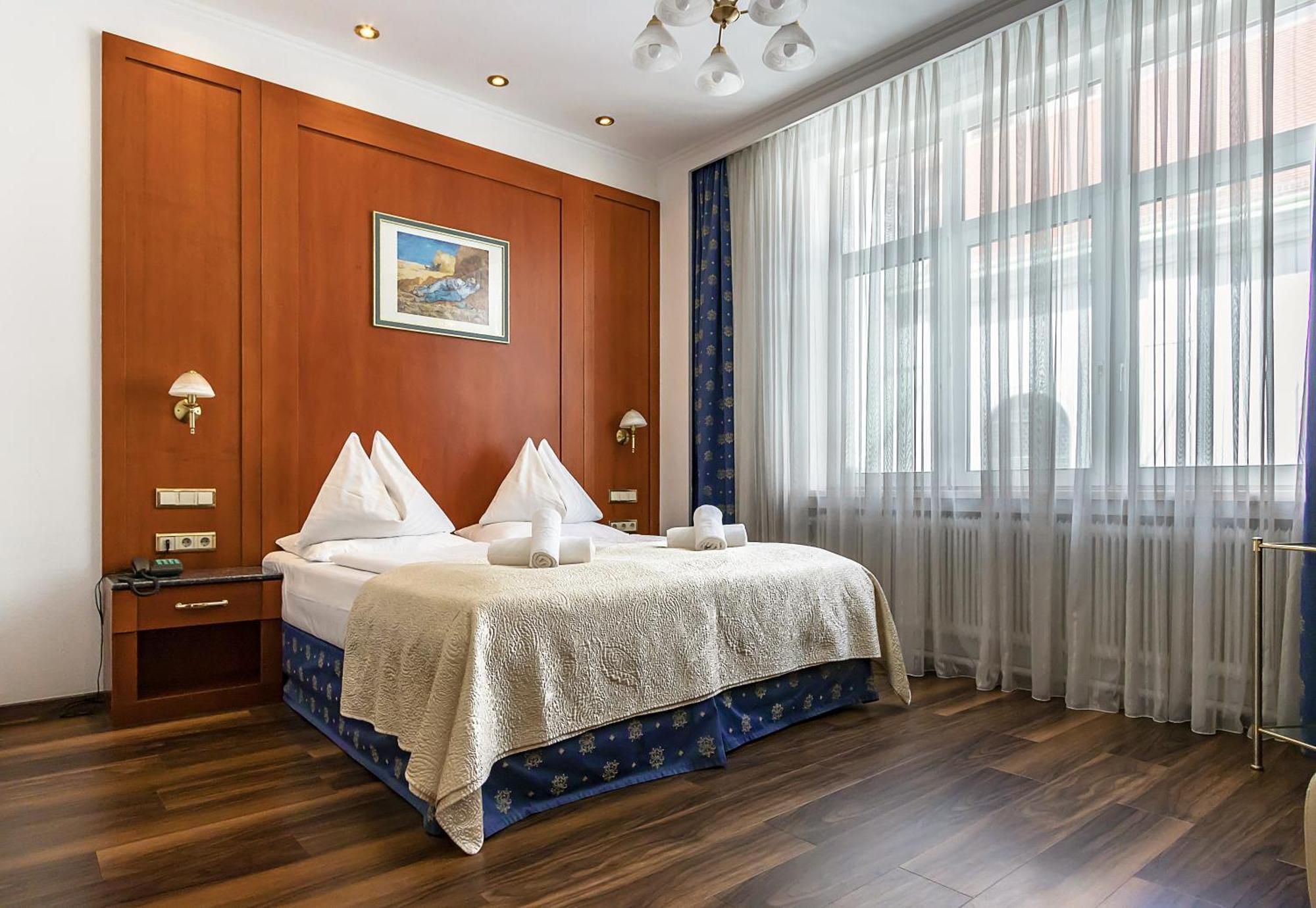 Hotel Corvinus - Newly Renovated