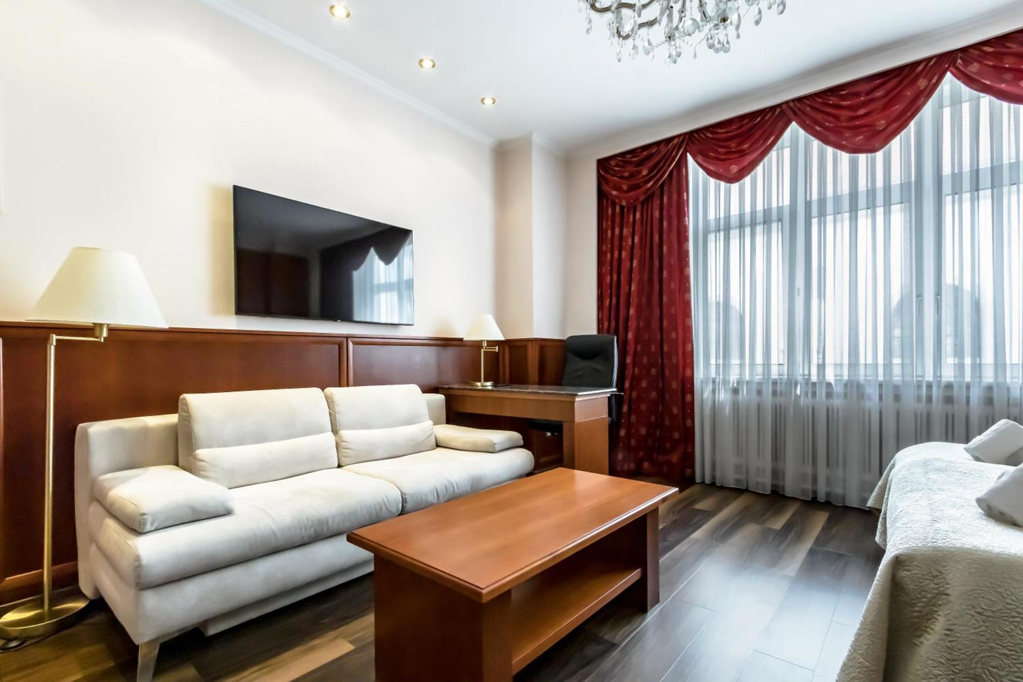 Corvinus - Newly Renovated