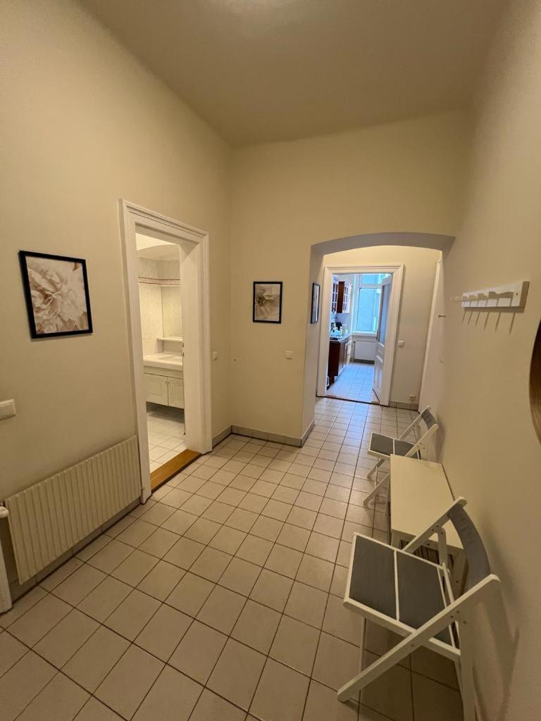 90 M2 Stylish Apartment Vienna