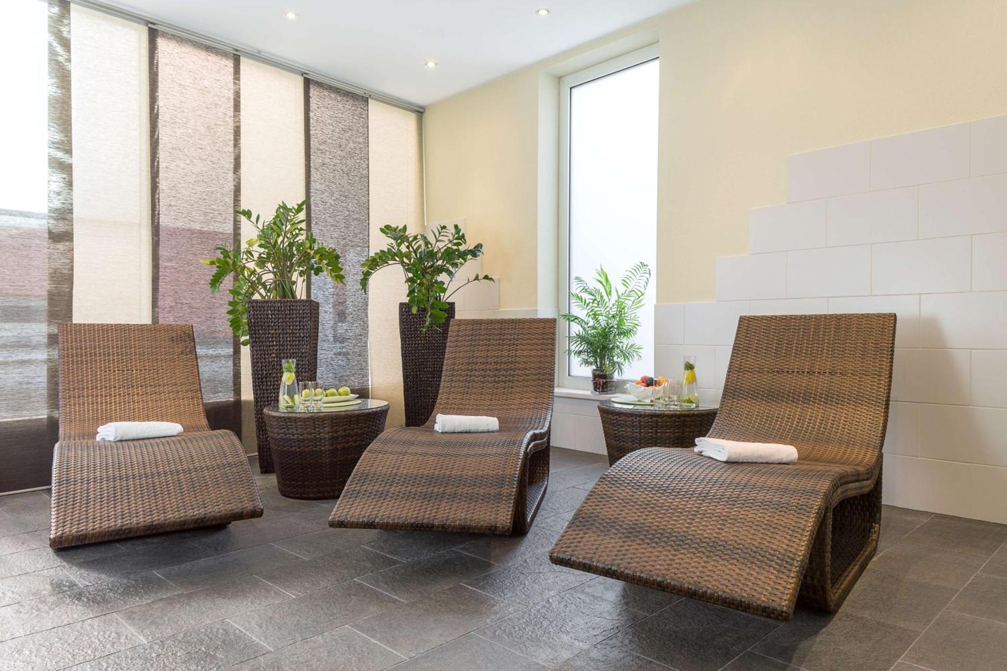 Nh Danube Hotel