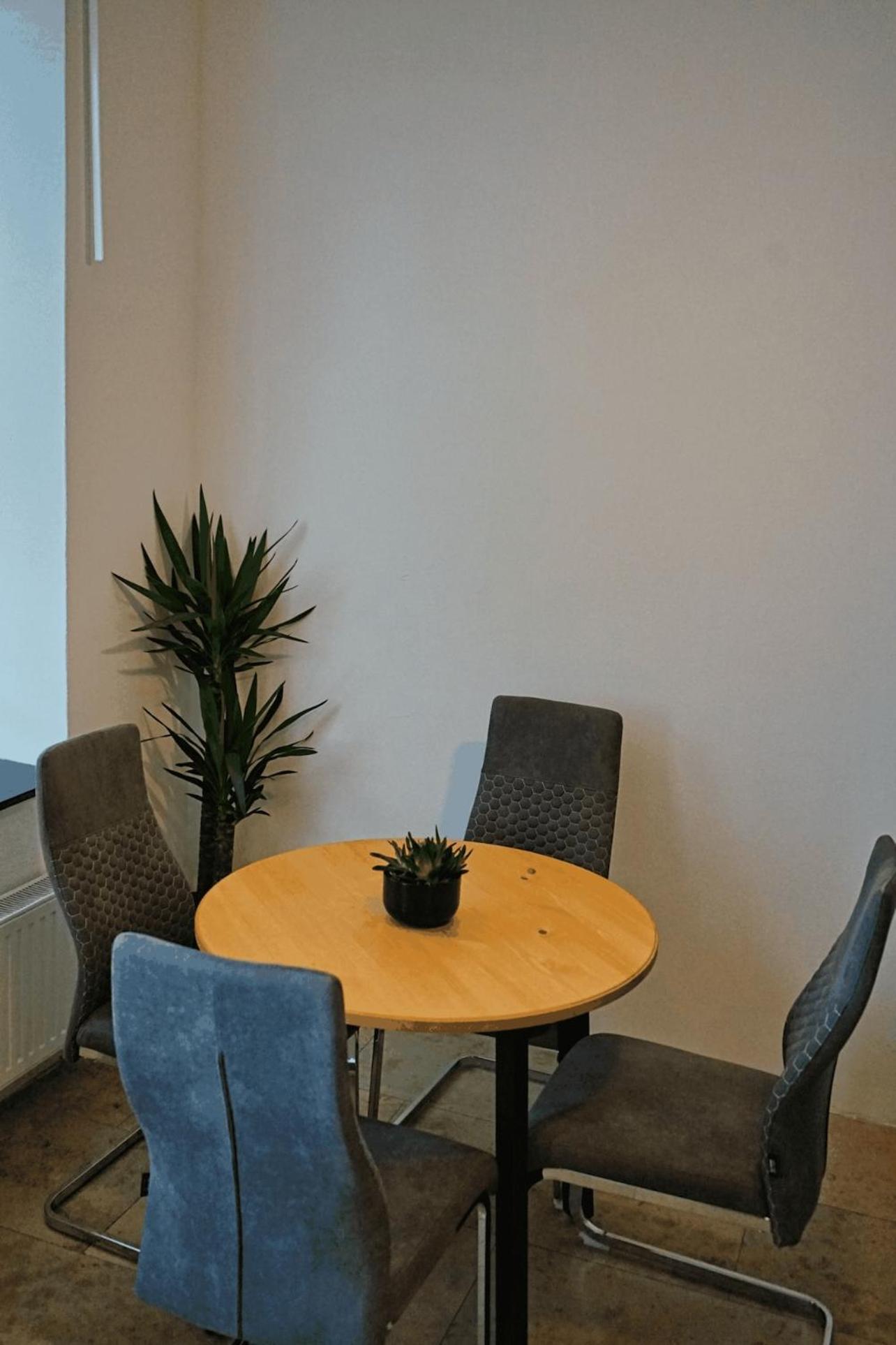 Apartment Charmante Nahe Wiener Stadthalle Vienna
