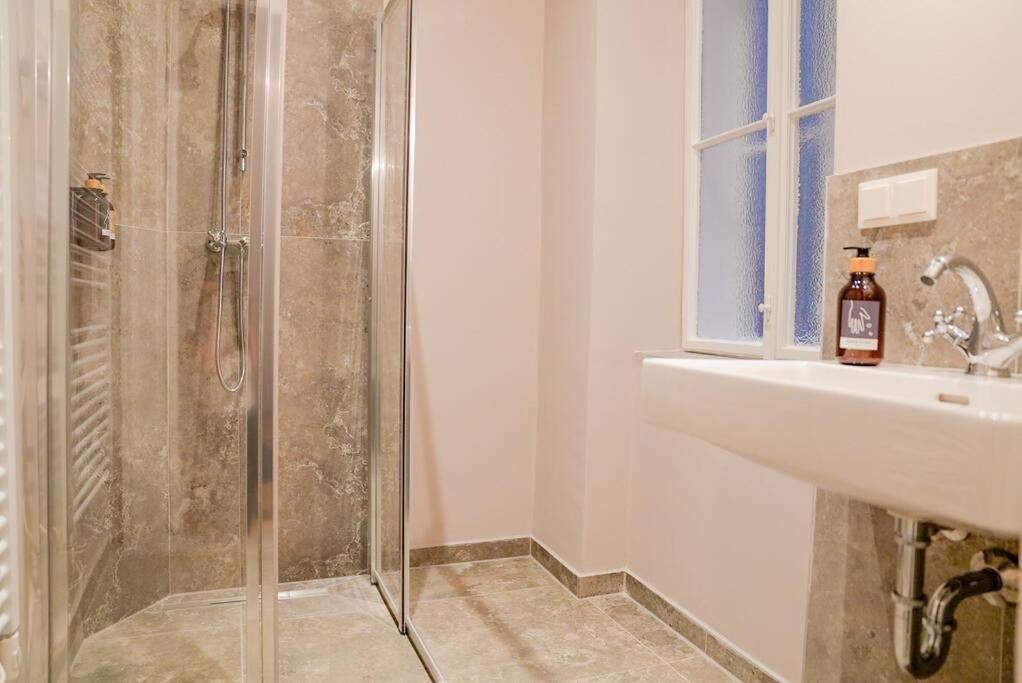 Apartment Boutique Near Museum District *