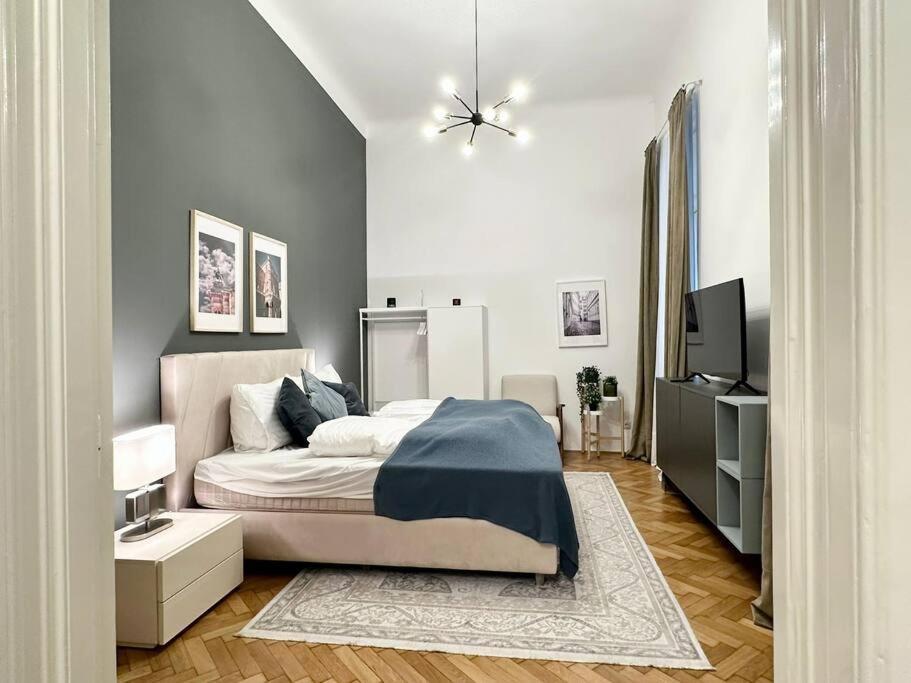 Apartment In *