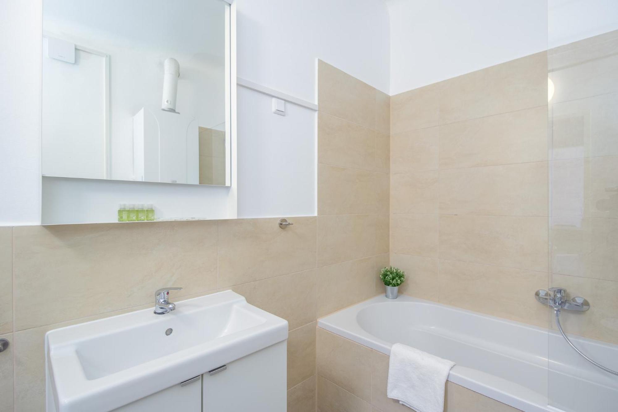 Ballgasse Apartment Vienna