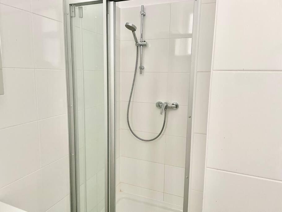 100 M2 With Free Parking - 15 Min To Center Vienna