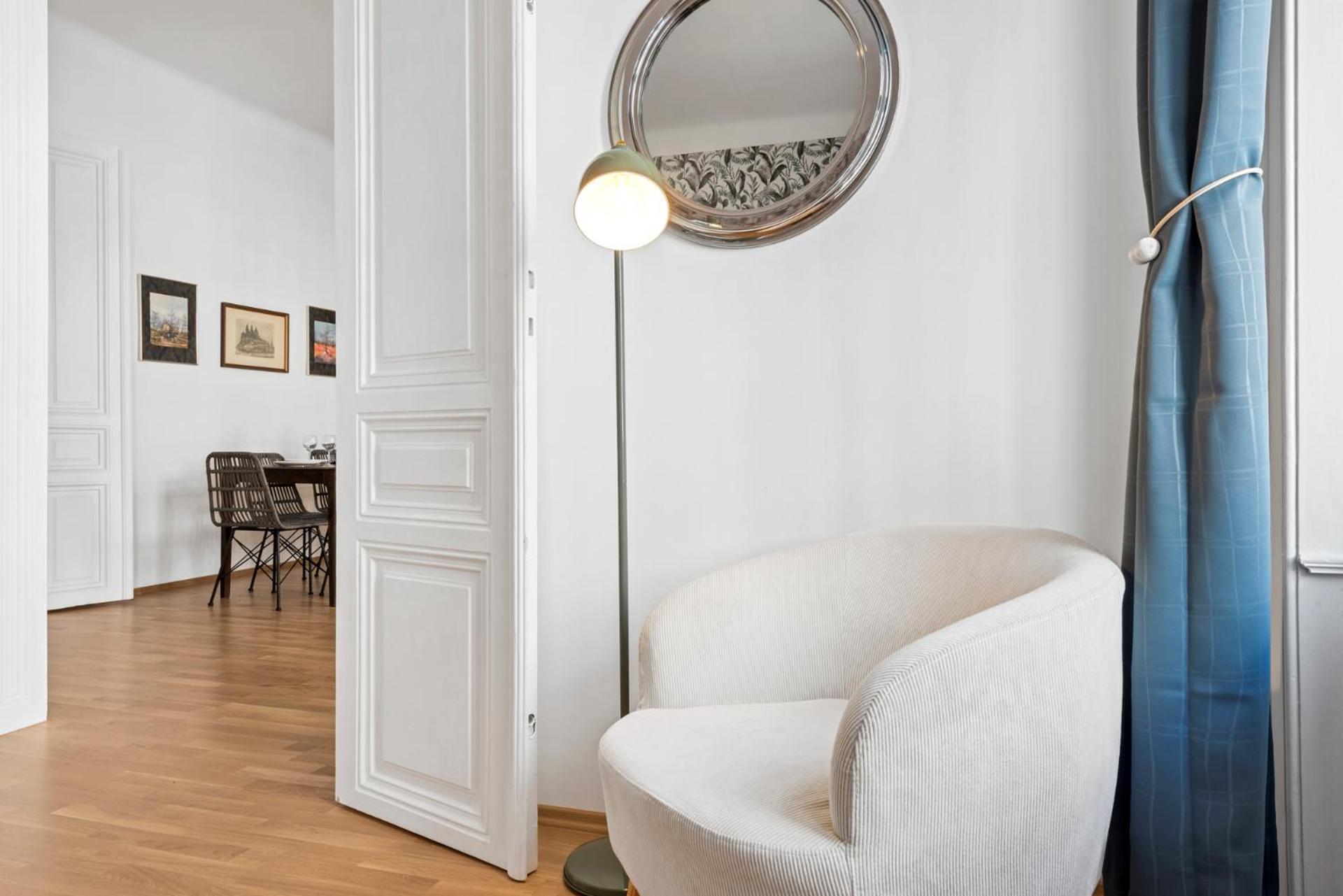 4ty3 - Rochus-market Is Calling Apartamento