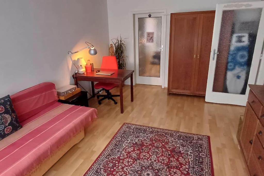 In The Heart Of The City Apartment *