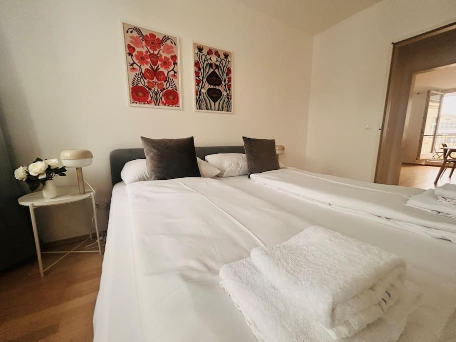 Apartment Beautiful With Balcony Vienna