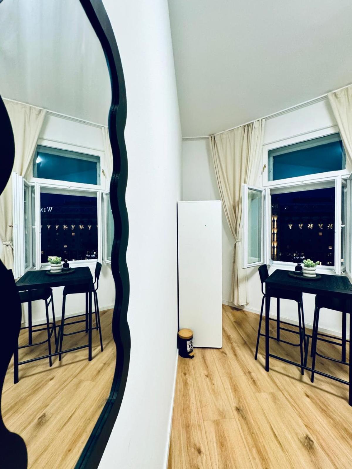 4br Shared With View Only 7- Min To Westbahnhof Vienna