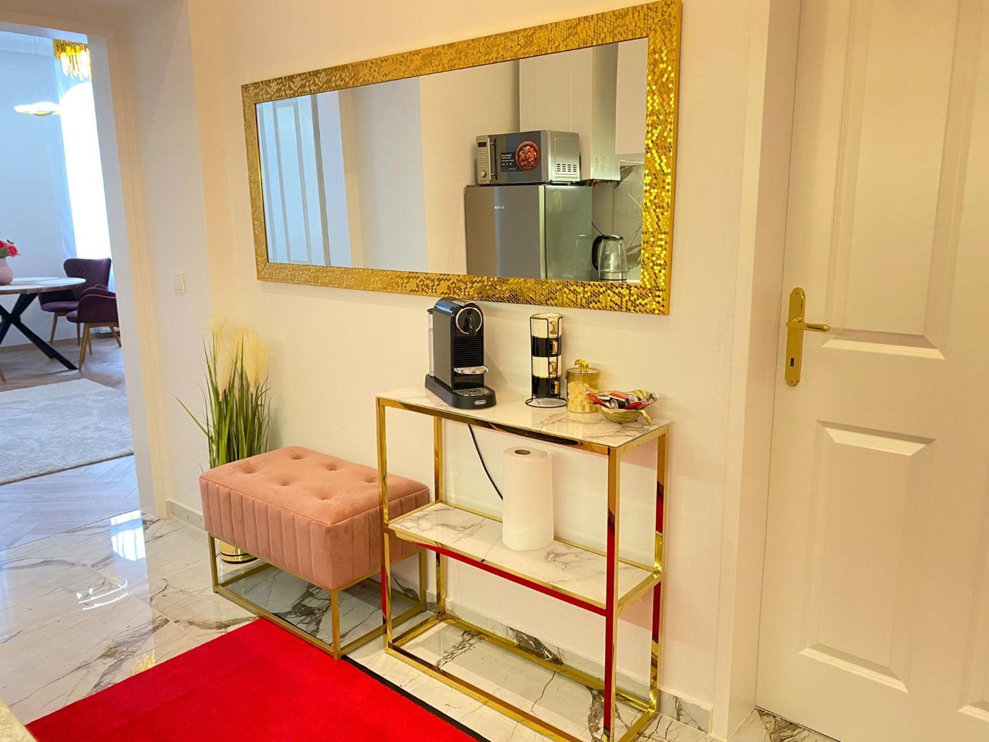 Apartamento Joop Deluxe-free Garage,near Schoenbrunn Palace