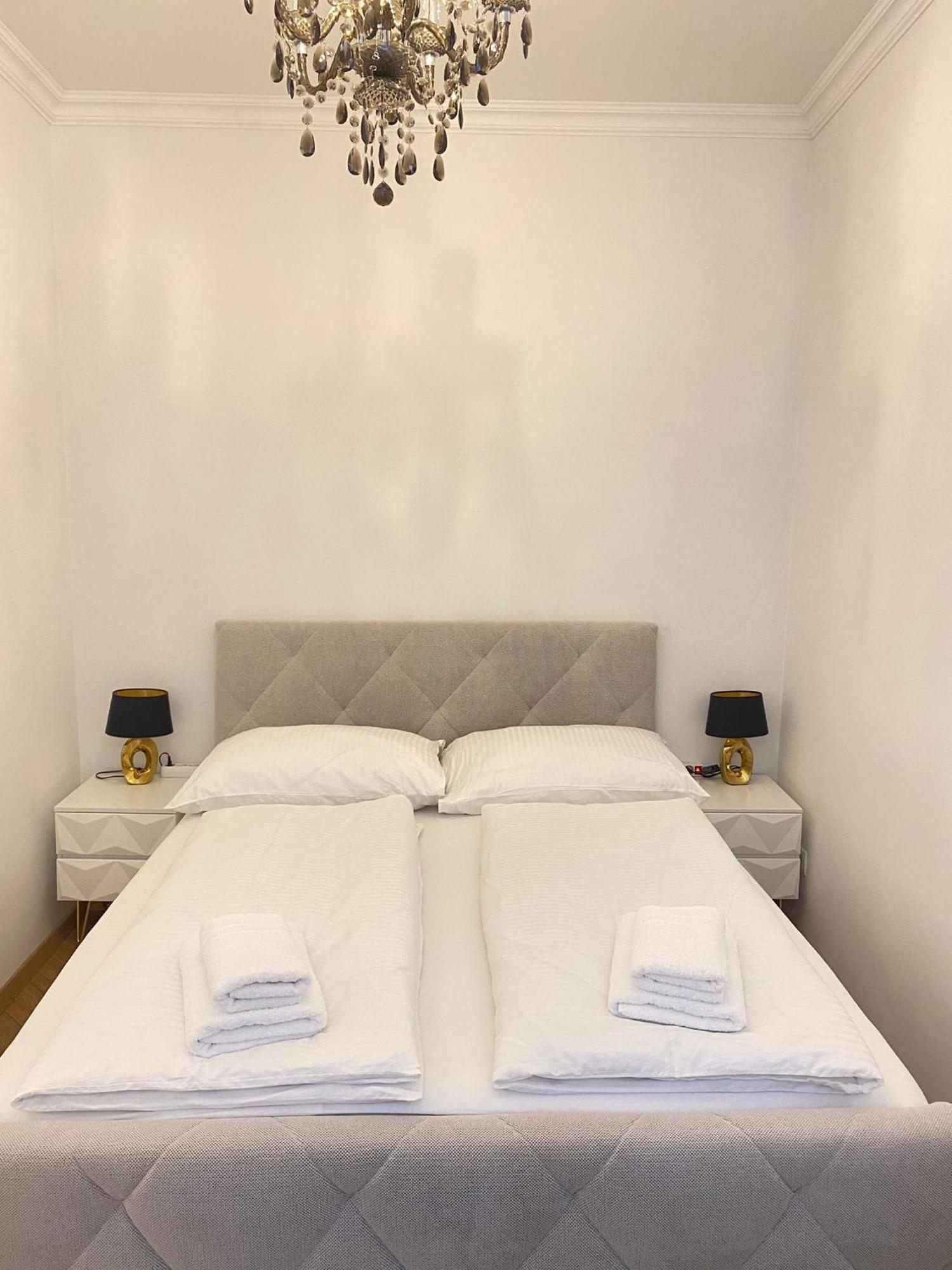 Apartamento Joop Deluxe-free Garage,near Schoenbrunn Palace