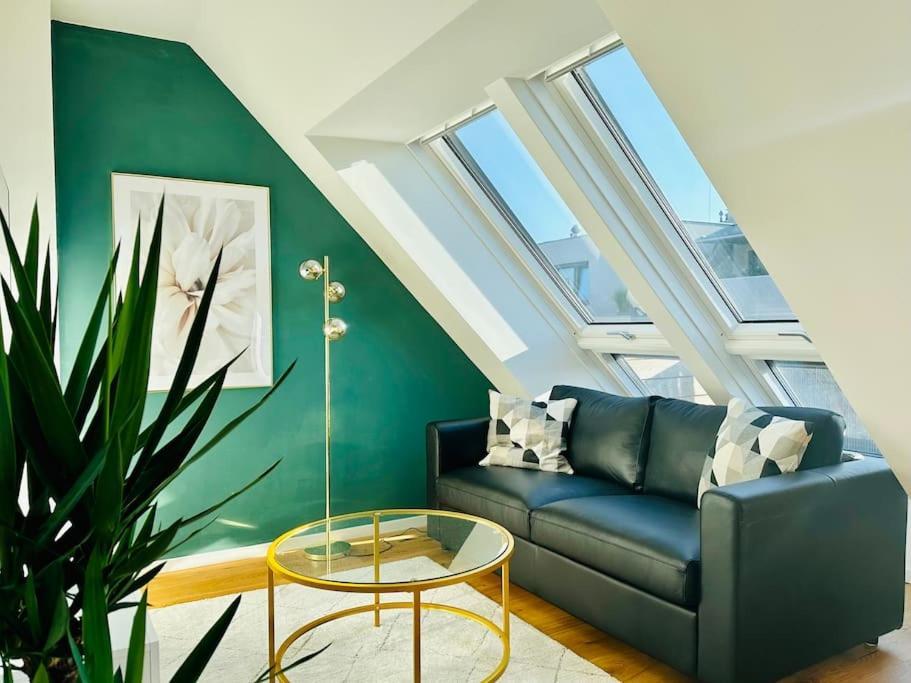 Apartment Sunny Terrace Penthouse With Ac - Self Check-in Vienna
