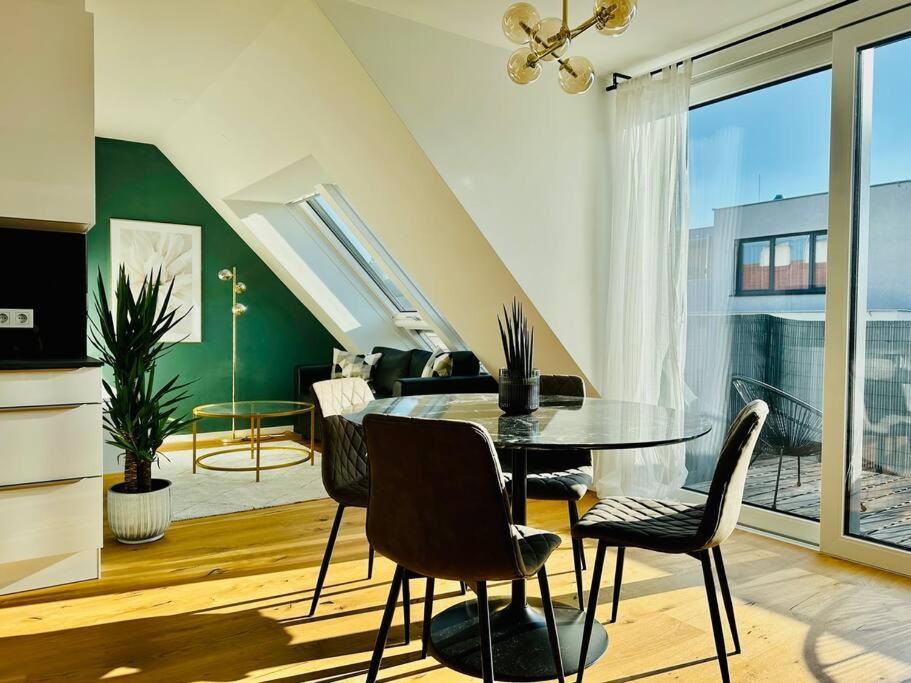 Apartment Sunny Terrace Penthouse With Ac - Self Check-in