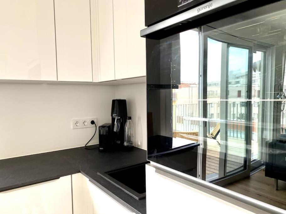 Apartment Rooftop With Terrace & Ac - Self Check-in *