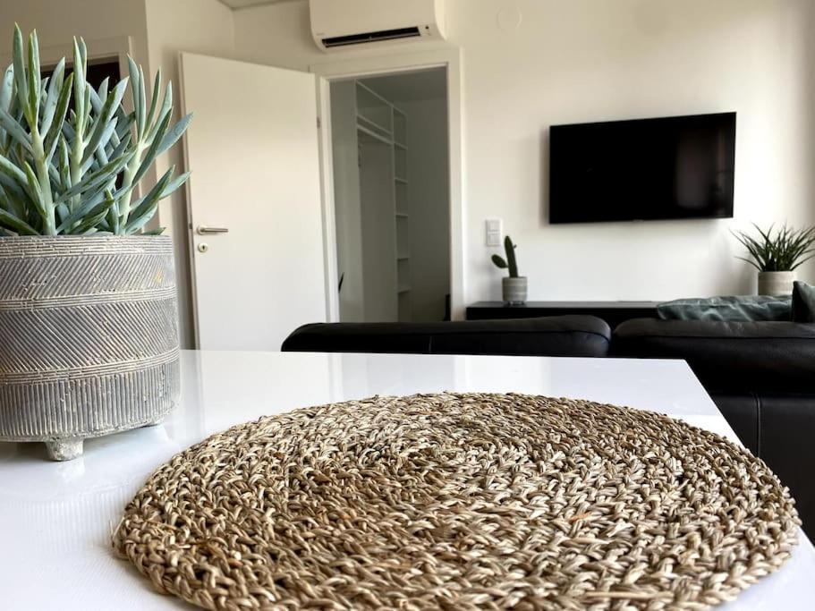 Apartment Rooftop With Terrace & Ac - Self Check-in Vienna