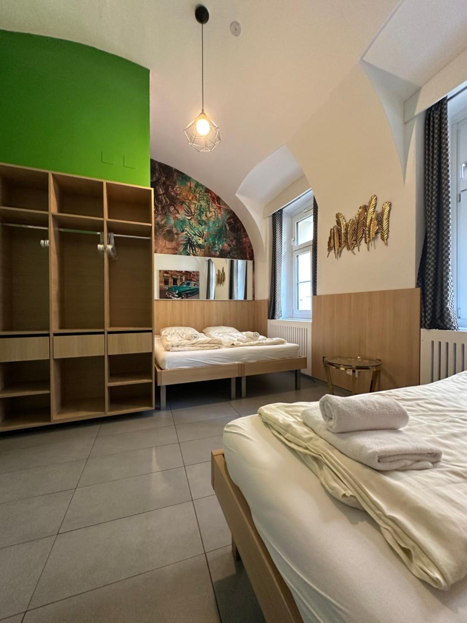 Housingplus Bed & Breakfast