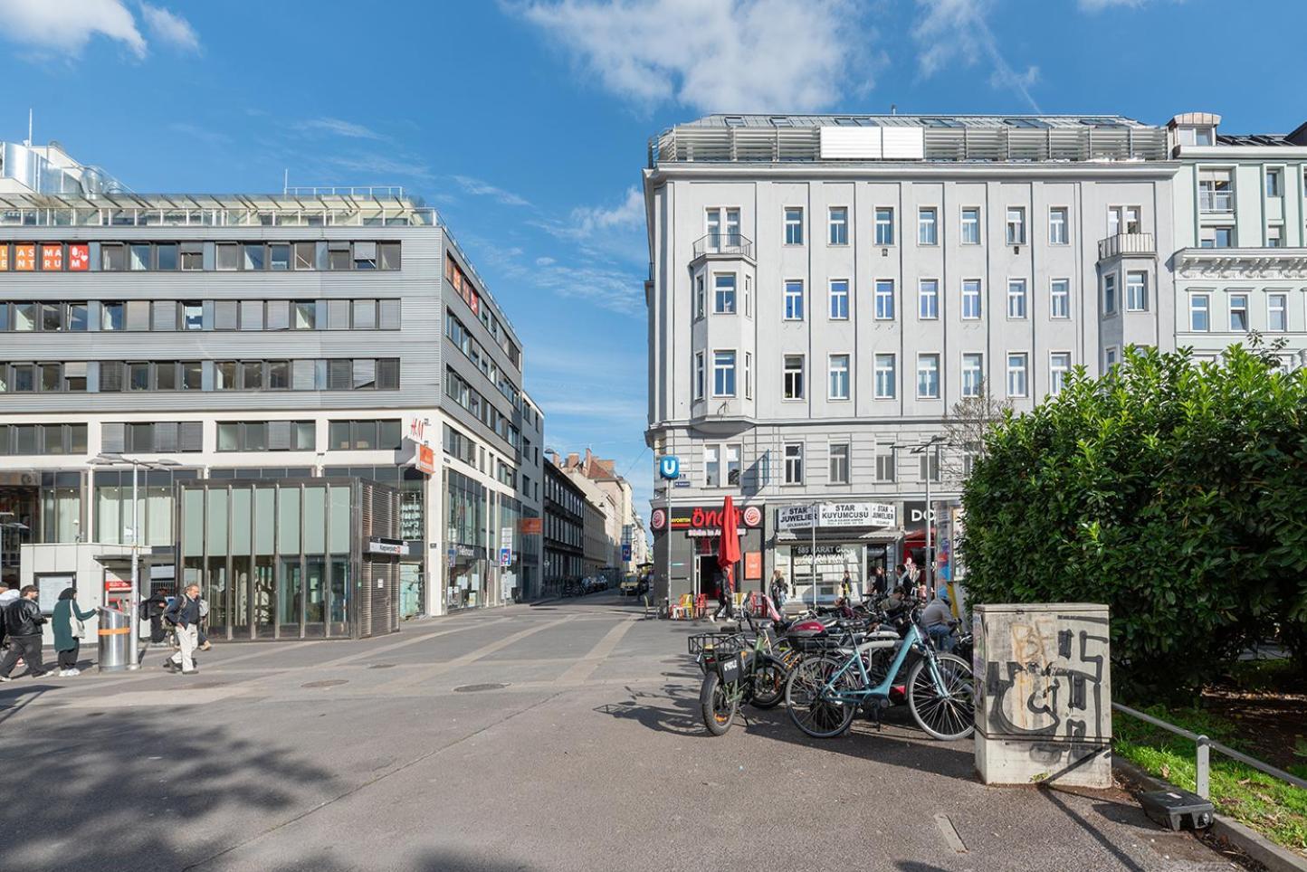 Apartment Ruheoase Im Dachgeschoss Mit Klimaanlage, Nur 10 Minuten Ins Zentrum Vienna