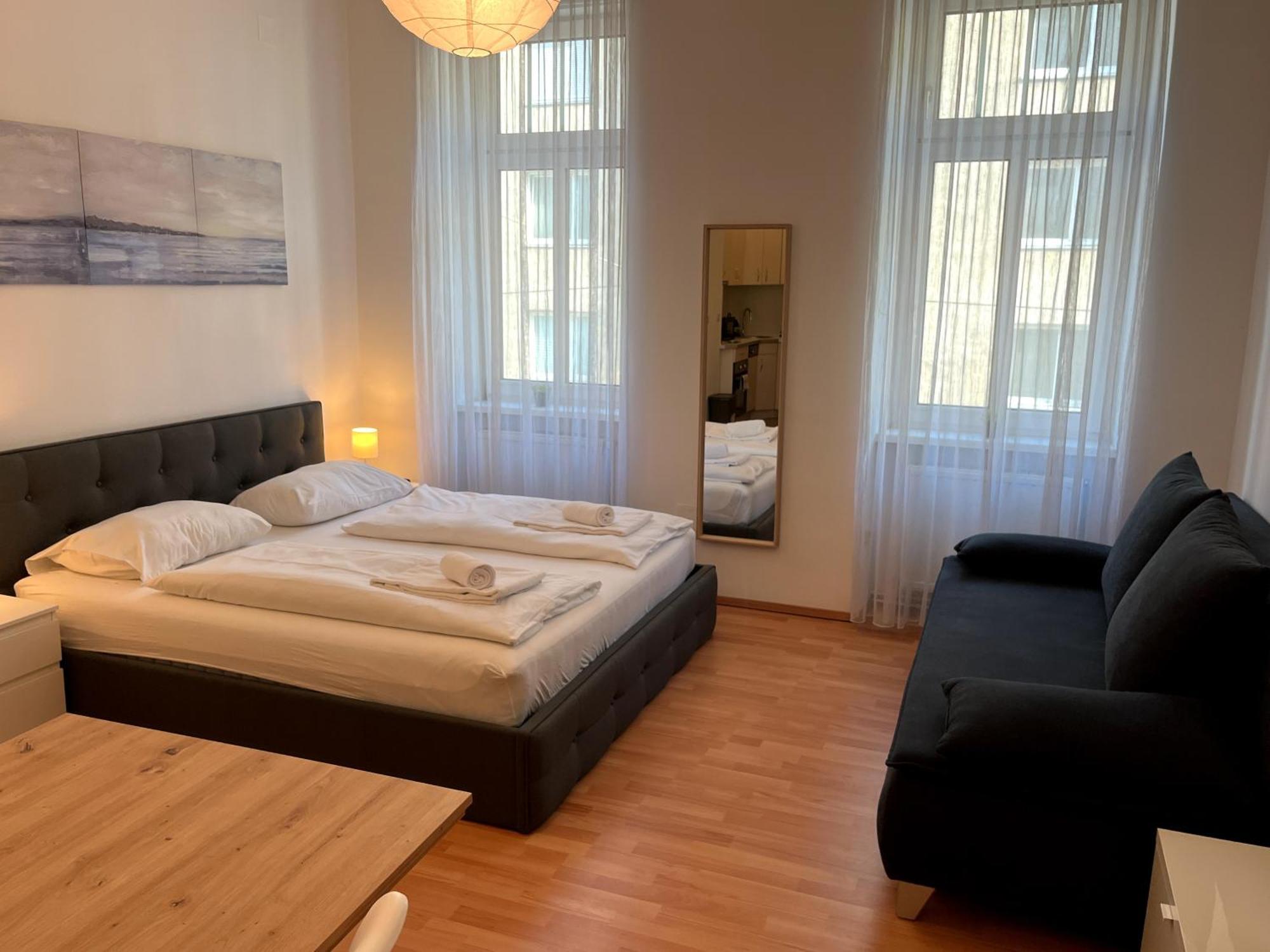 Cozy Two-bedroom Near Metro Appartamento Vienna