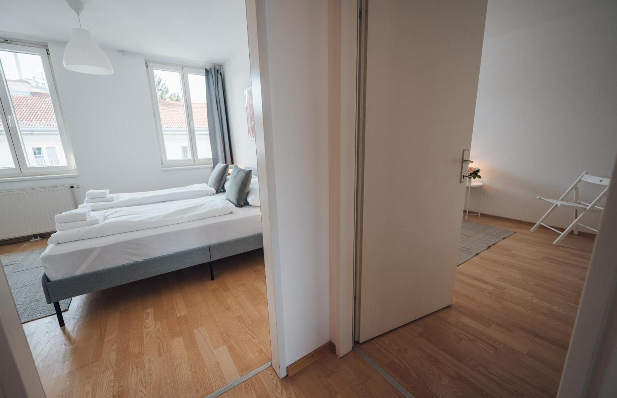 Apartment Beautiful With Balcony