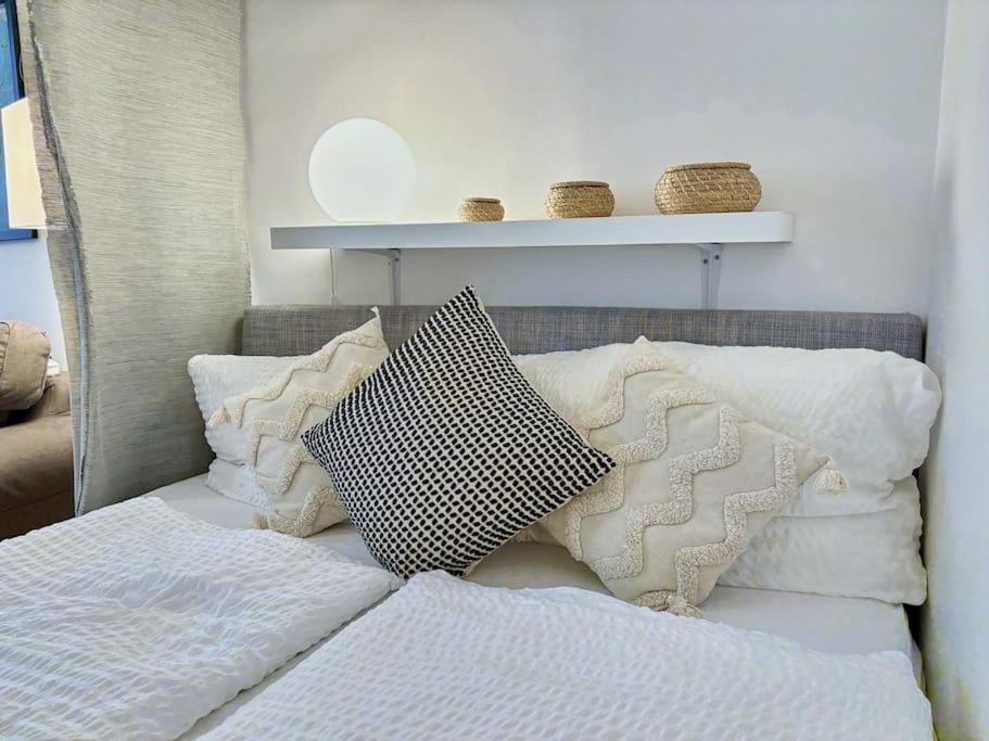 Relocation Or Expats, Only Long Term Stay! 2 Min To Metro Apartment Vienna