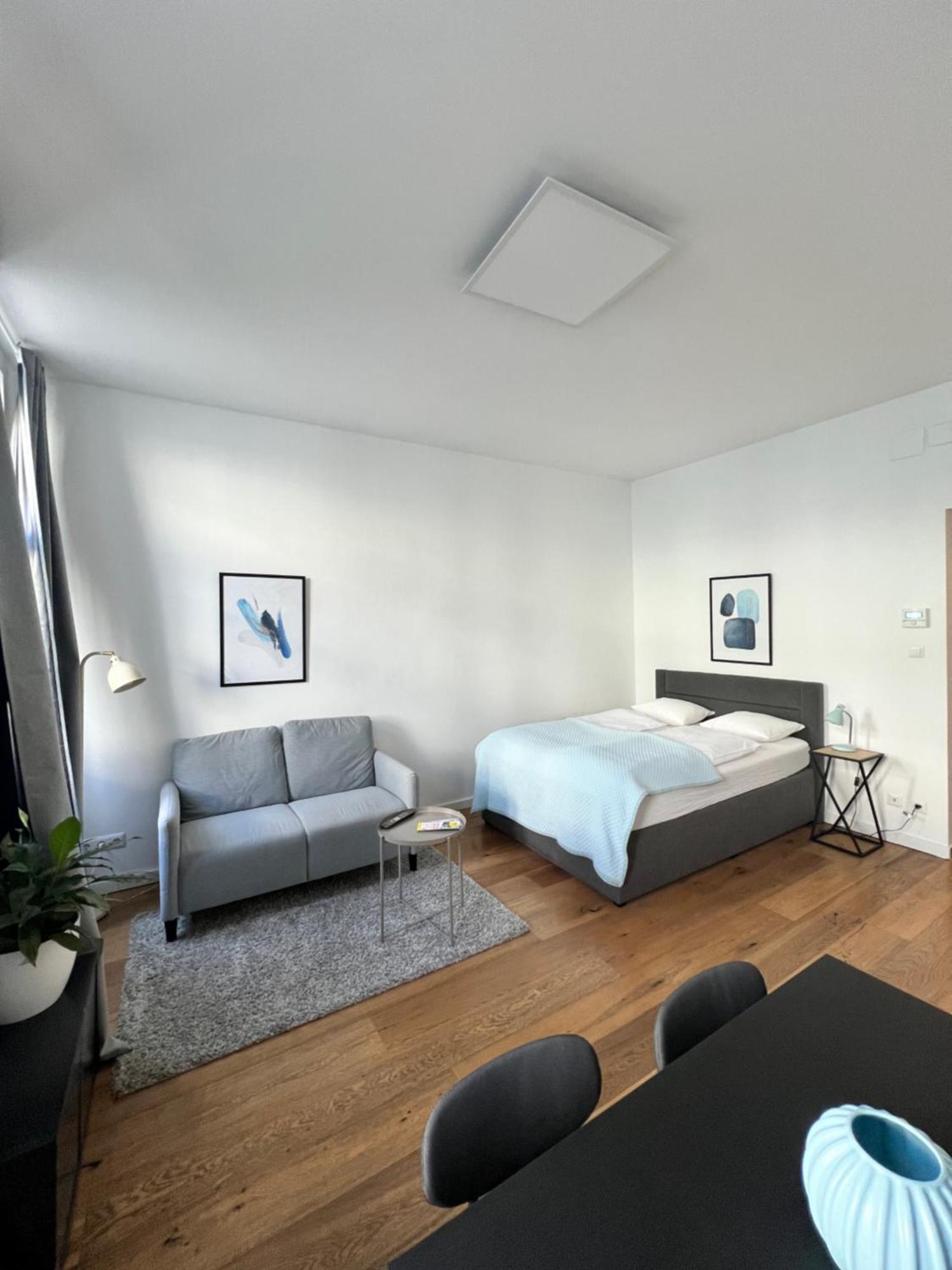 Dowa Apartment