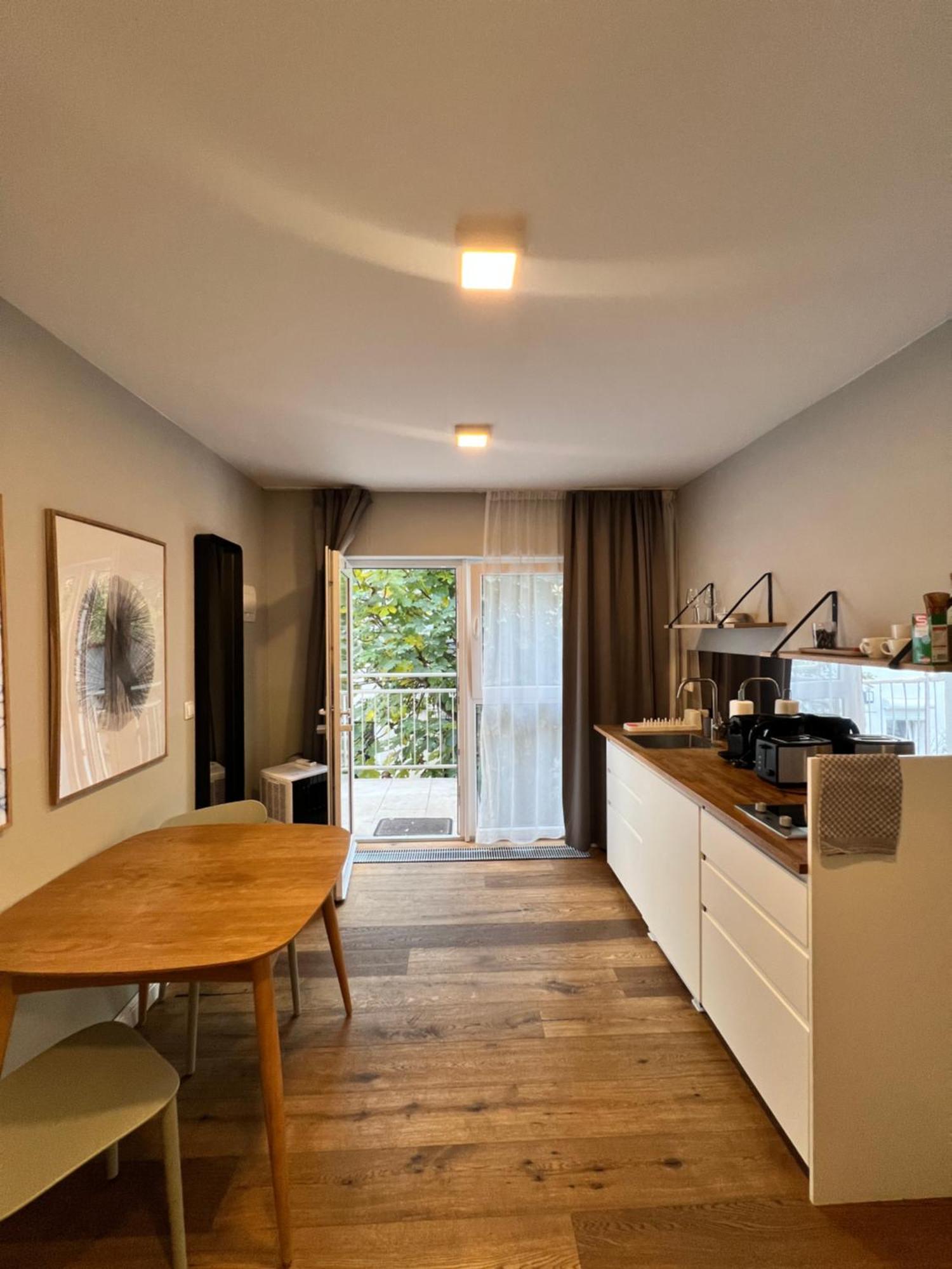 Apartment Dowa *
