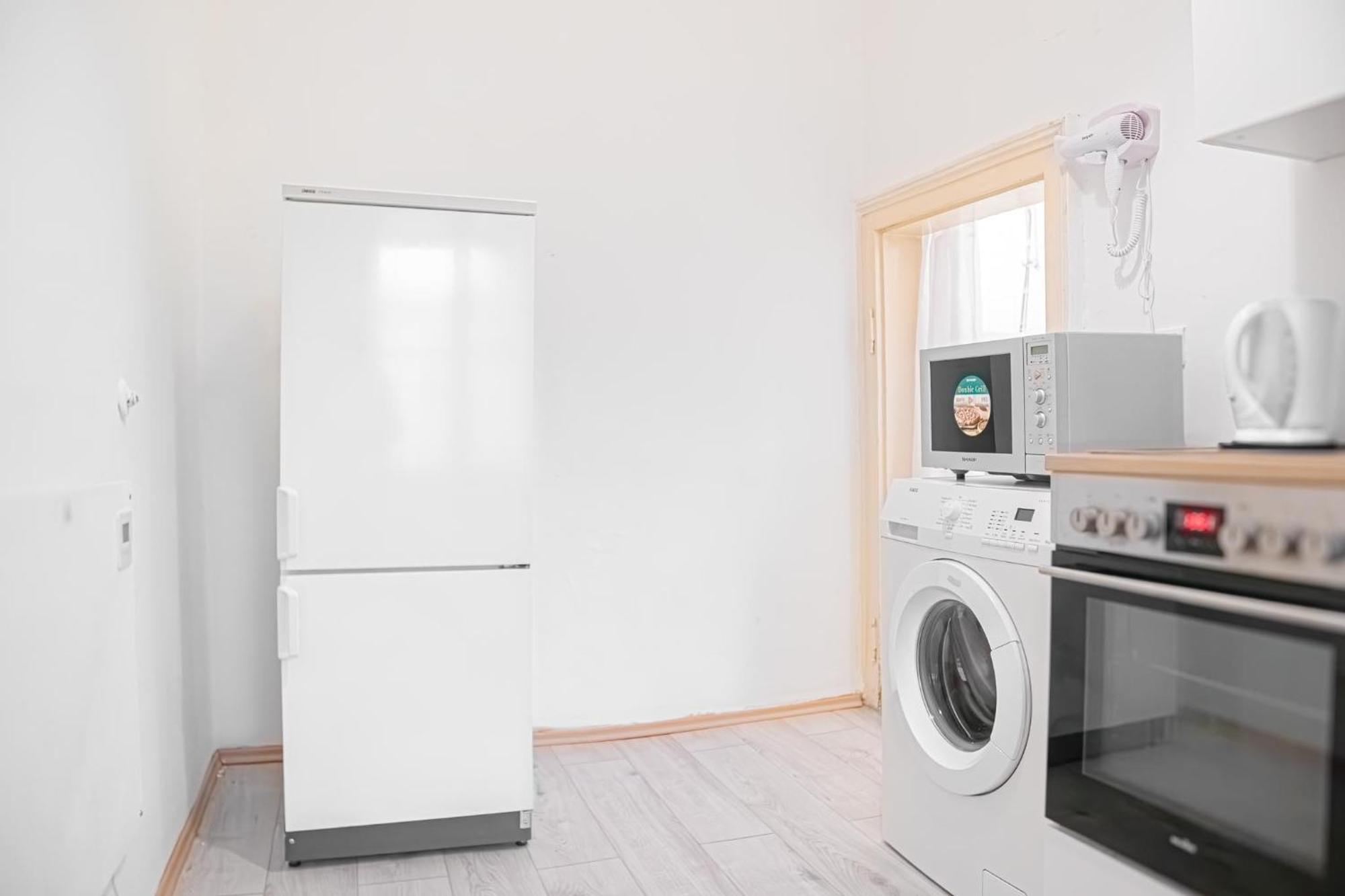 Attractive 2br Near Akh Ideal For Longstays