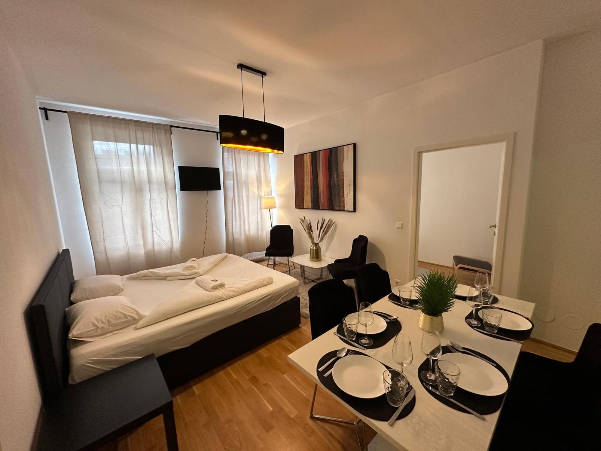 Cozy Three-room 14 * Wien