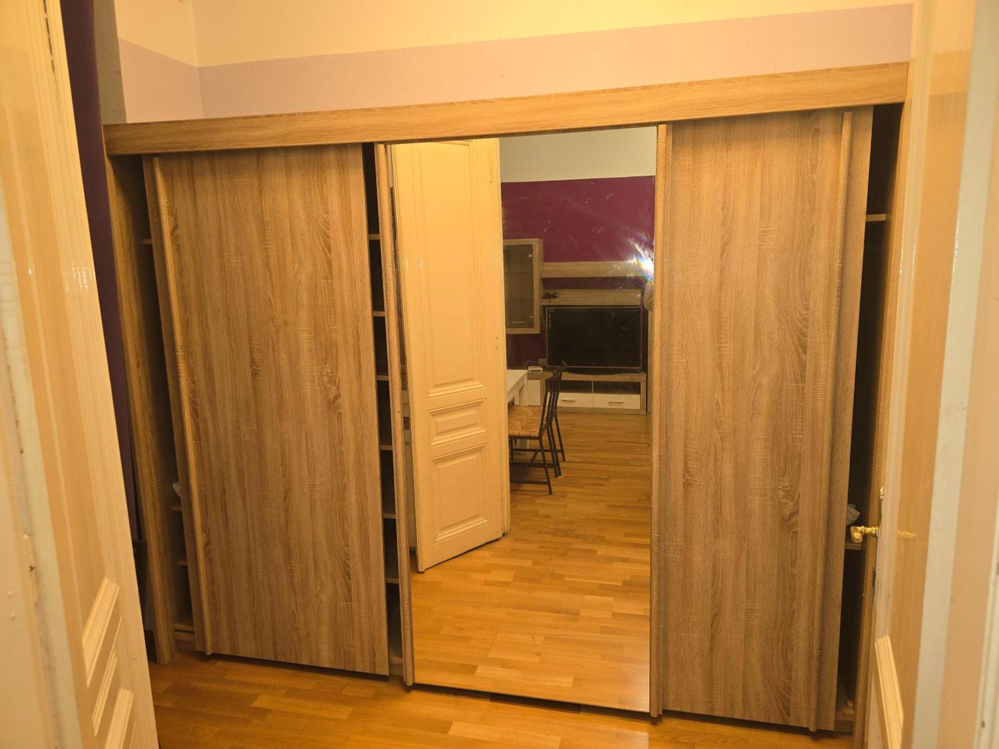 Apartment 1080 *