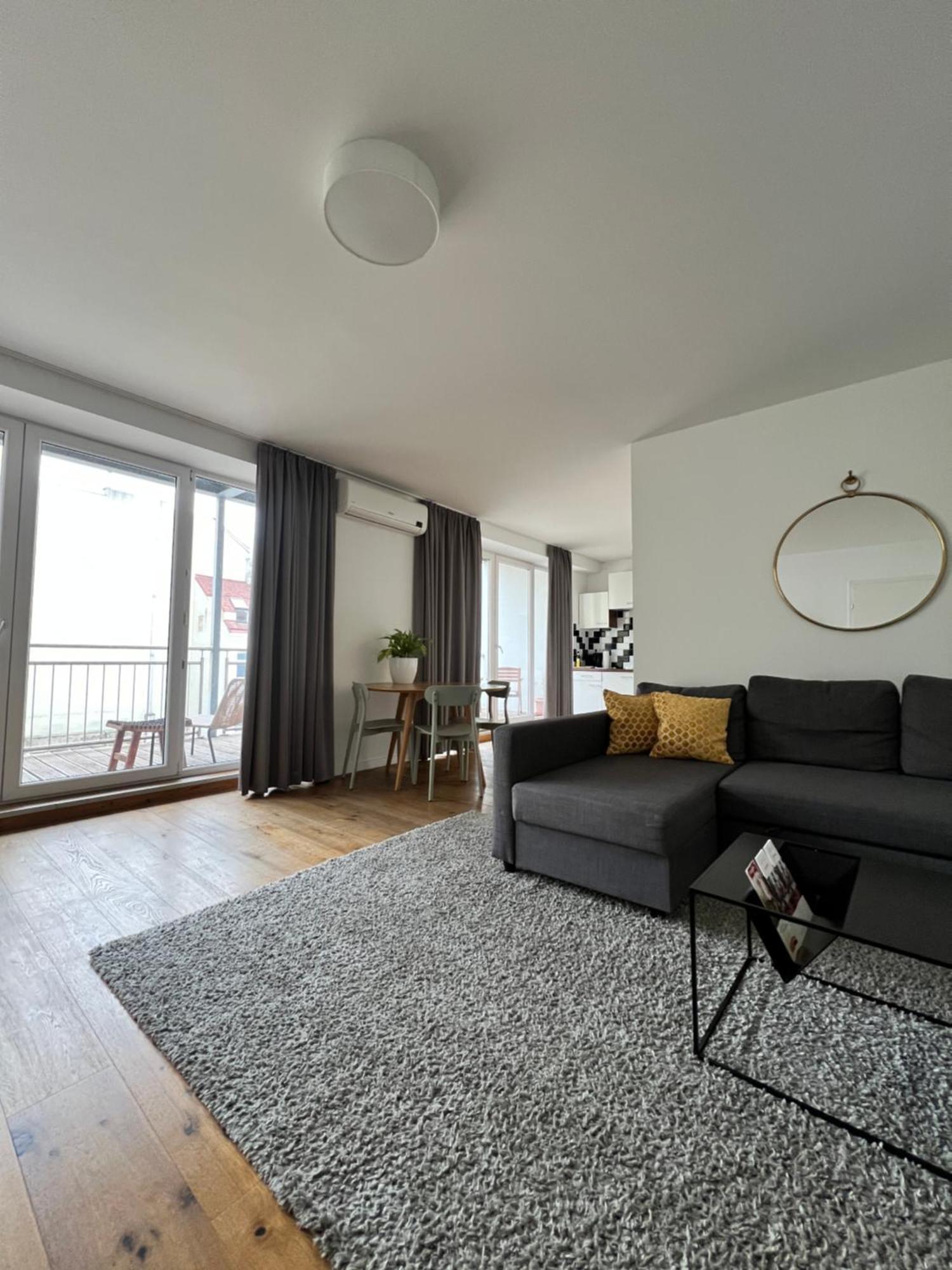 Apartment Dowa *