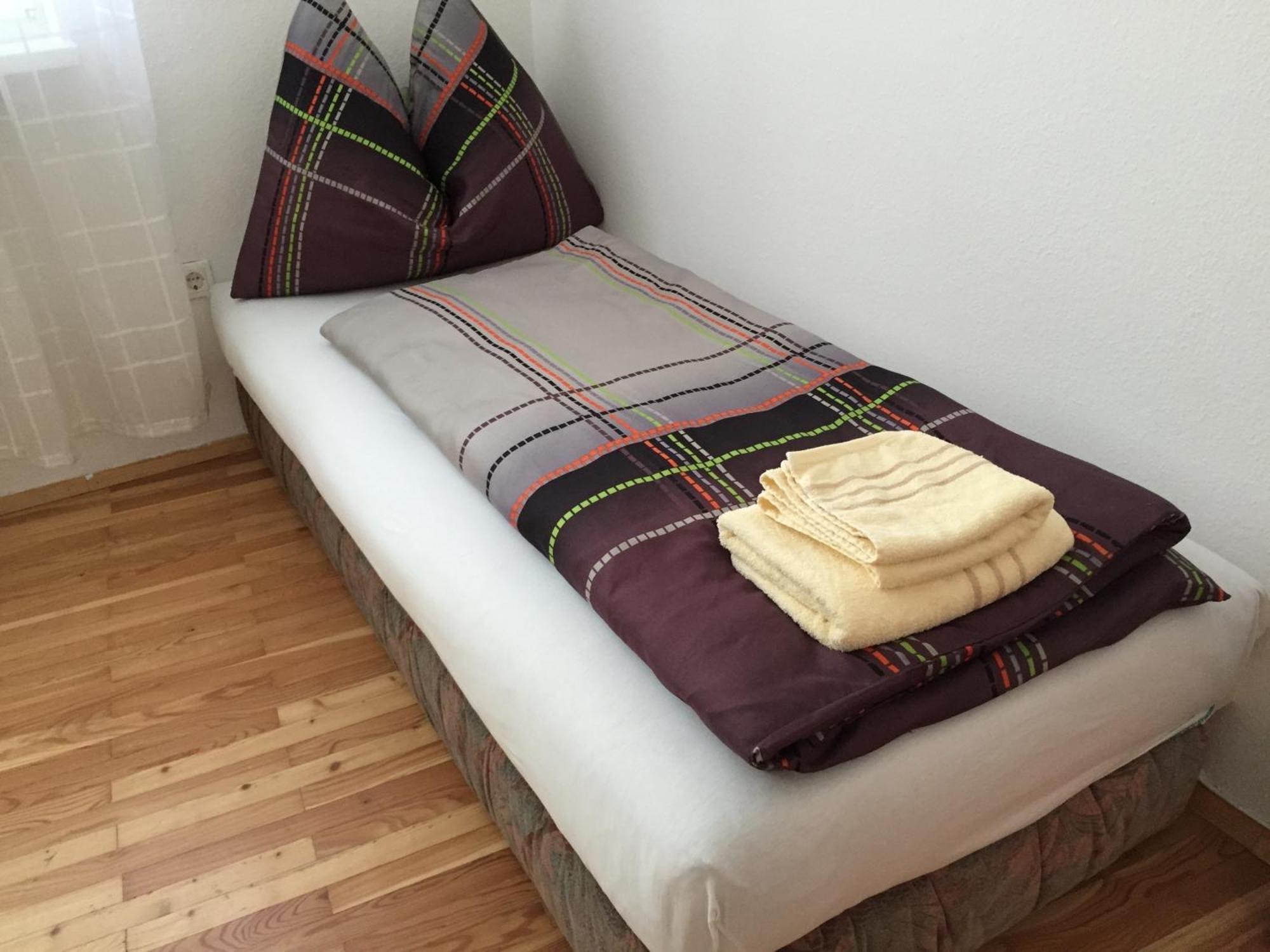 Apartment Domino *