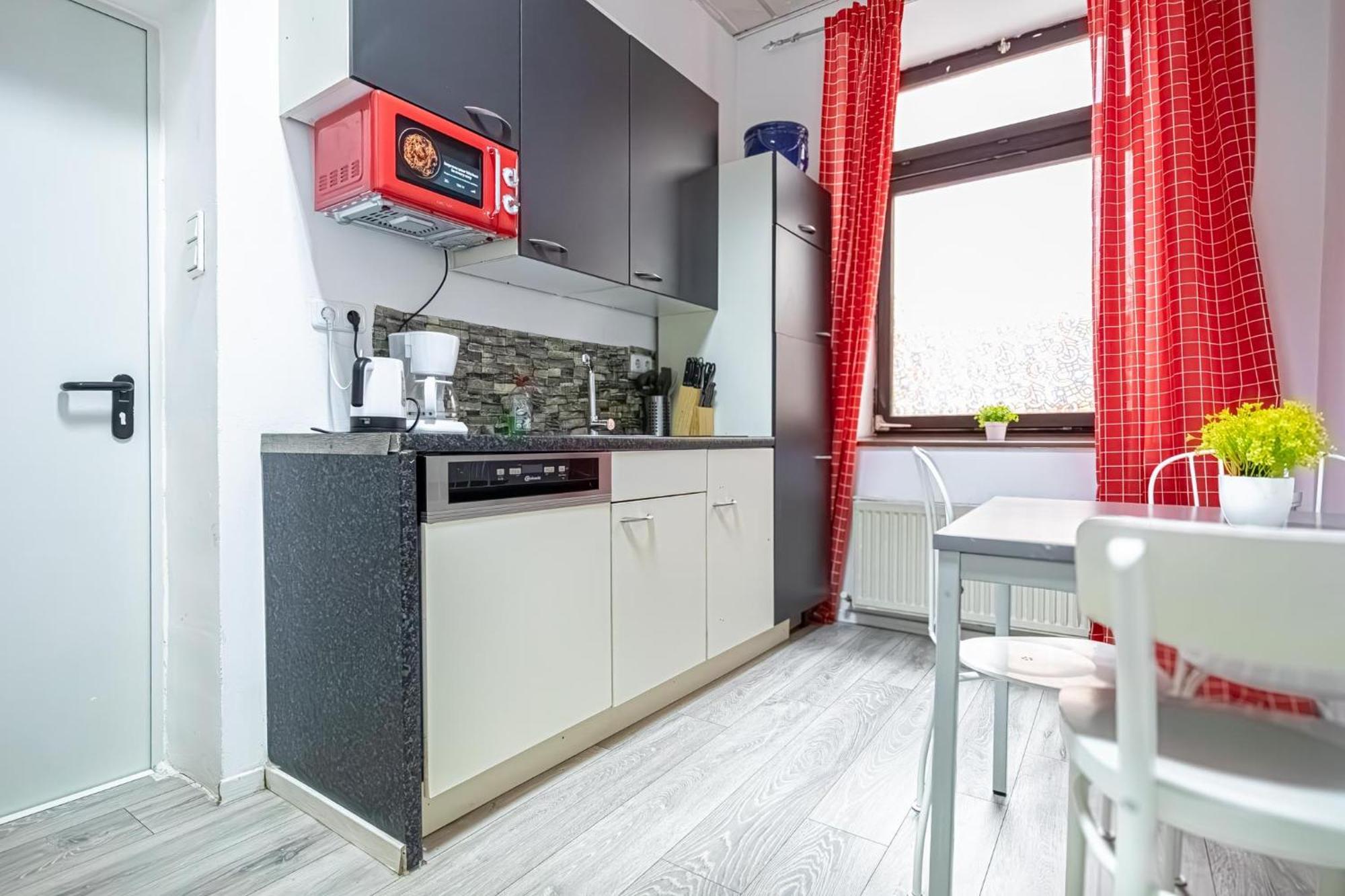 Modern Suitable For Longstays