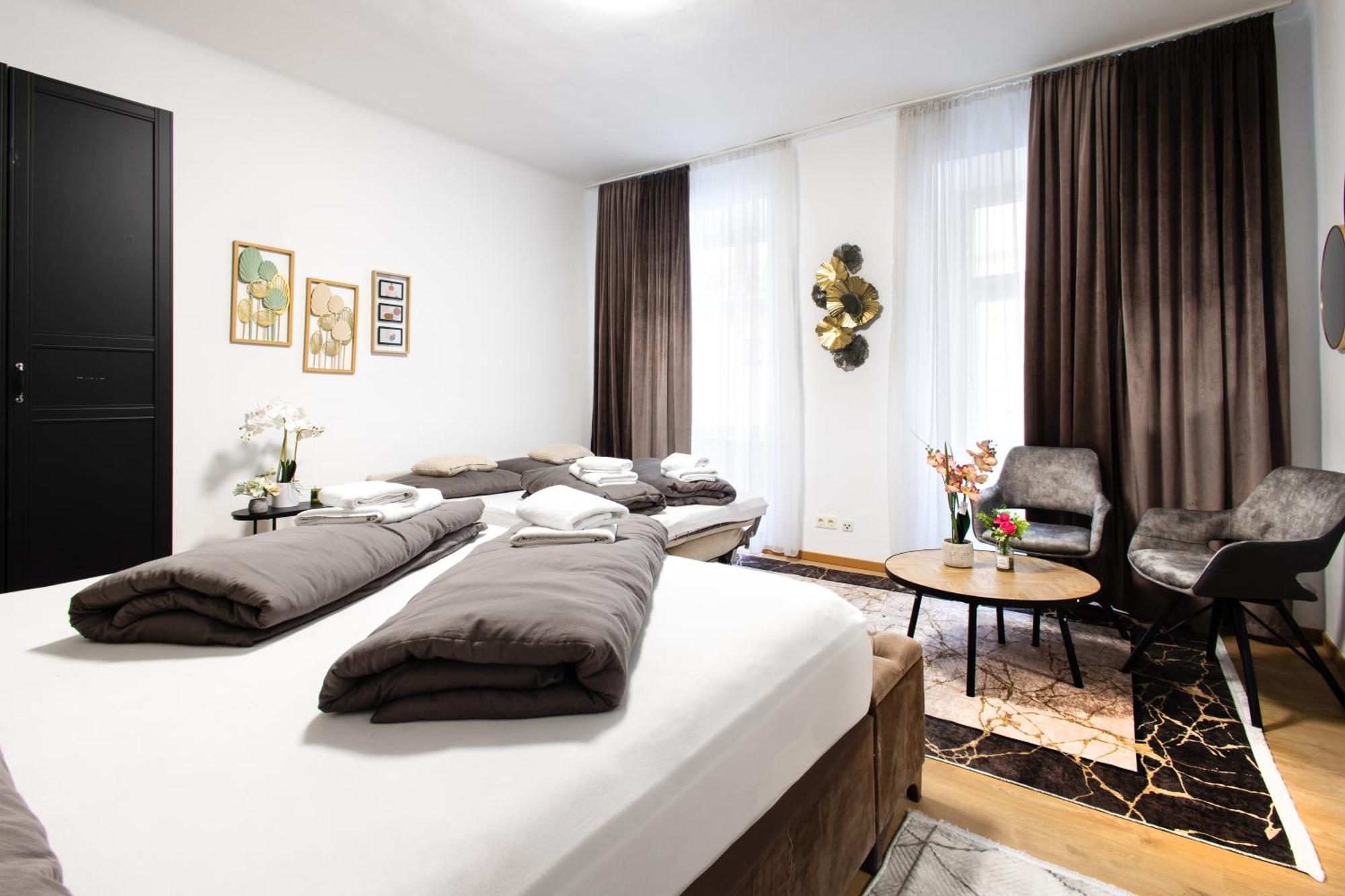 Royal Residences Apartment