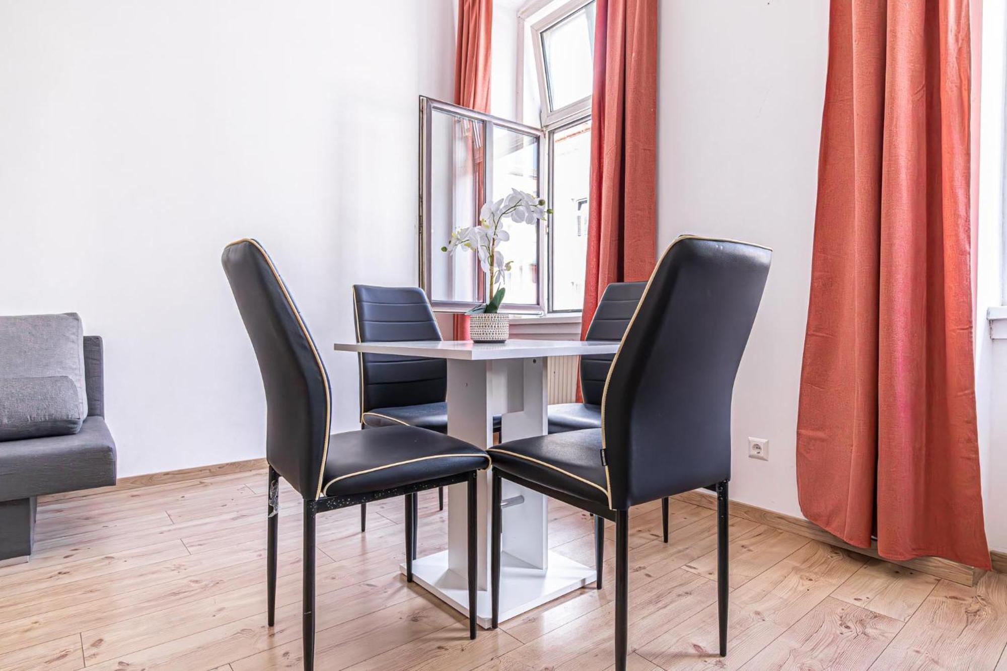 6 Min To Amusement Park - Economy In Shared Hostel