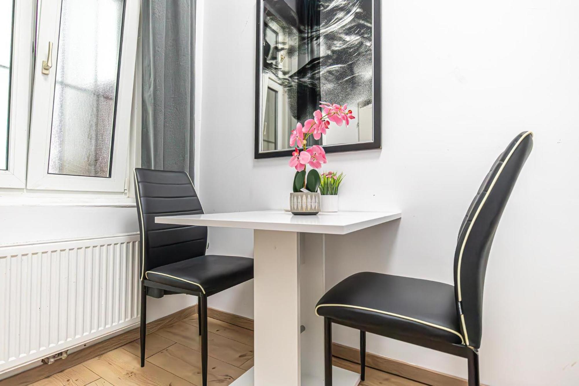 6 Min To Amusement Park - Economy In Shared Hostel