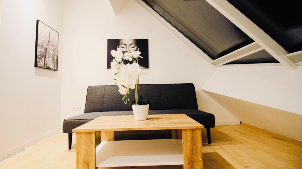 Hostel 6 Min To Amusement Park - Economy In Shared Wien