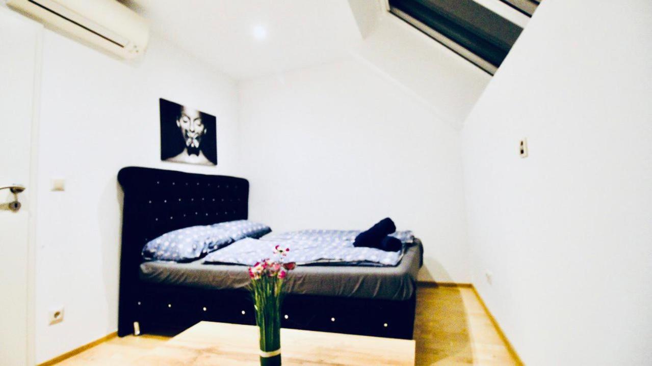 6 Min To Amusement Park - Economy In Shared Hostel *