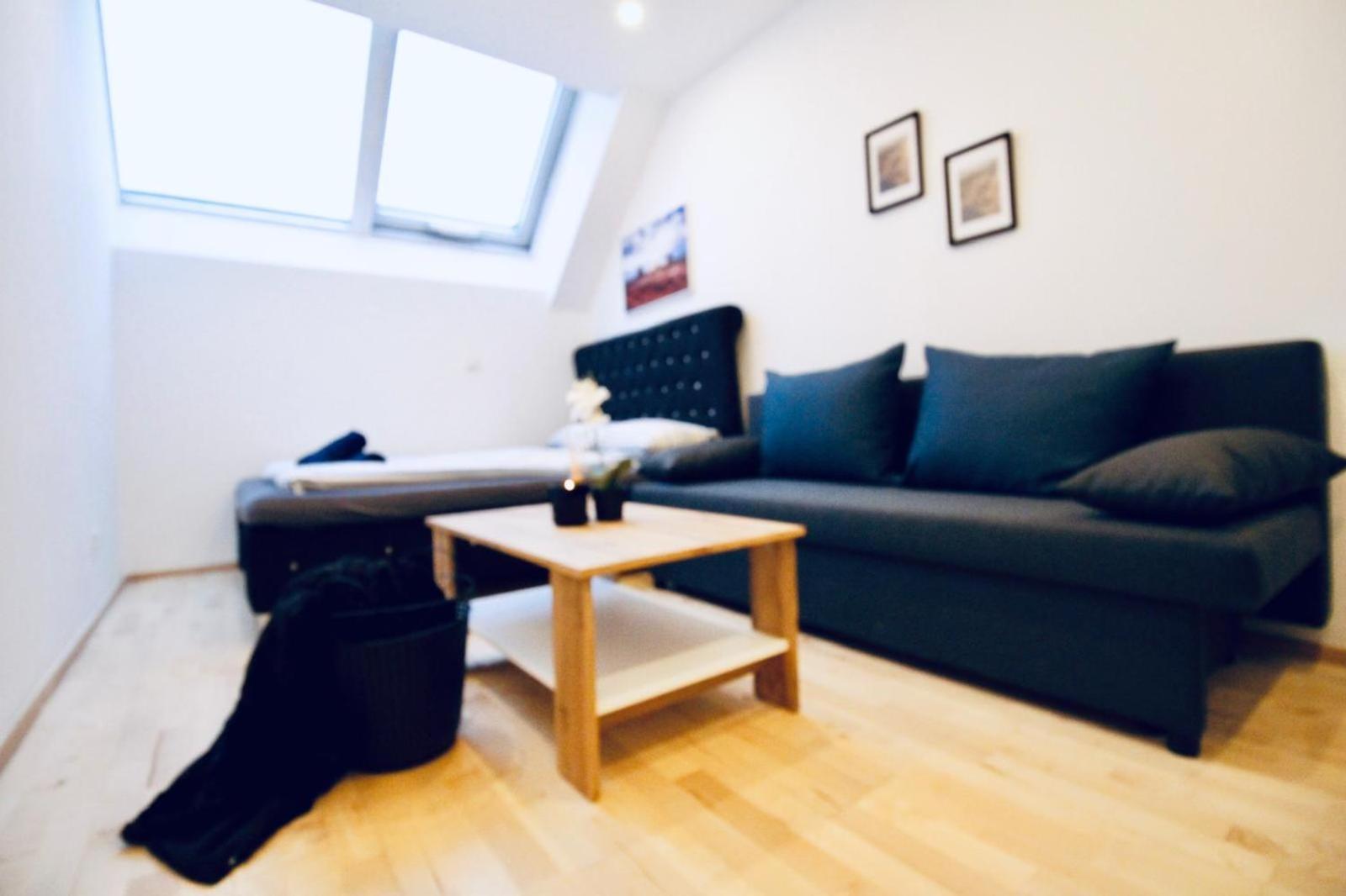 Hostel 6 Min To Amusement Park - Economy In Shared Wien