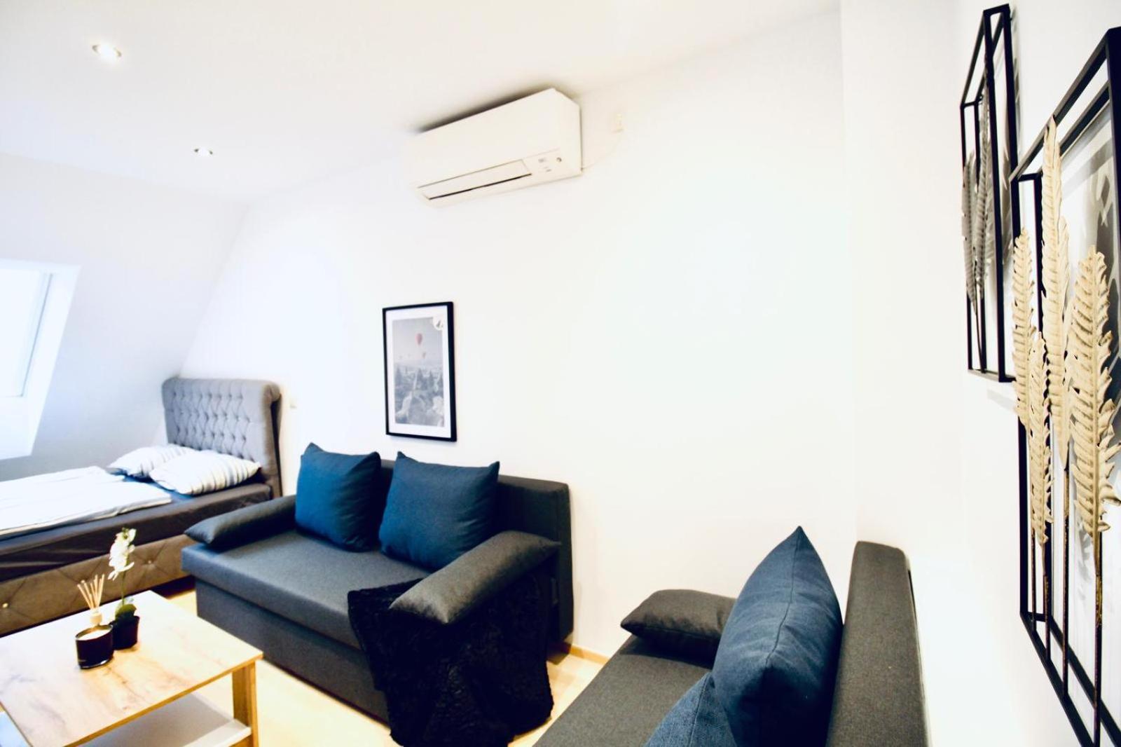 Hostel 6 Min To Amusement Park - Economy In Shared *