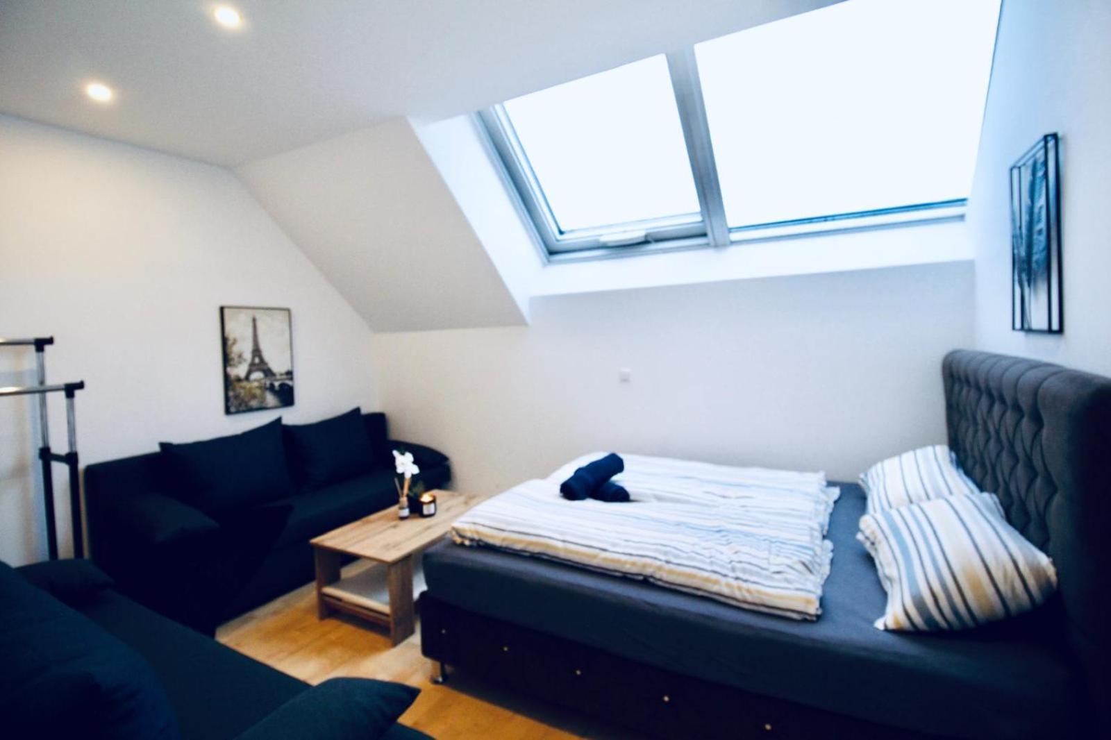 Hostel 6 Min To Amusement Park - Economy In Shared