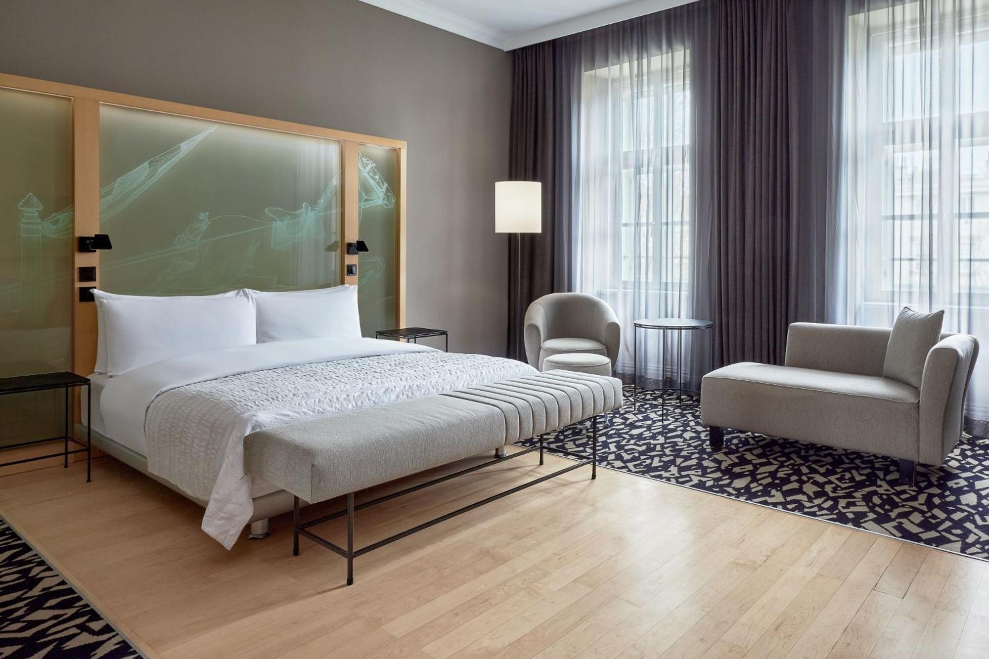 Le Meridien