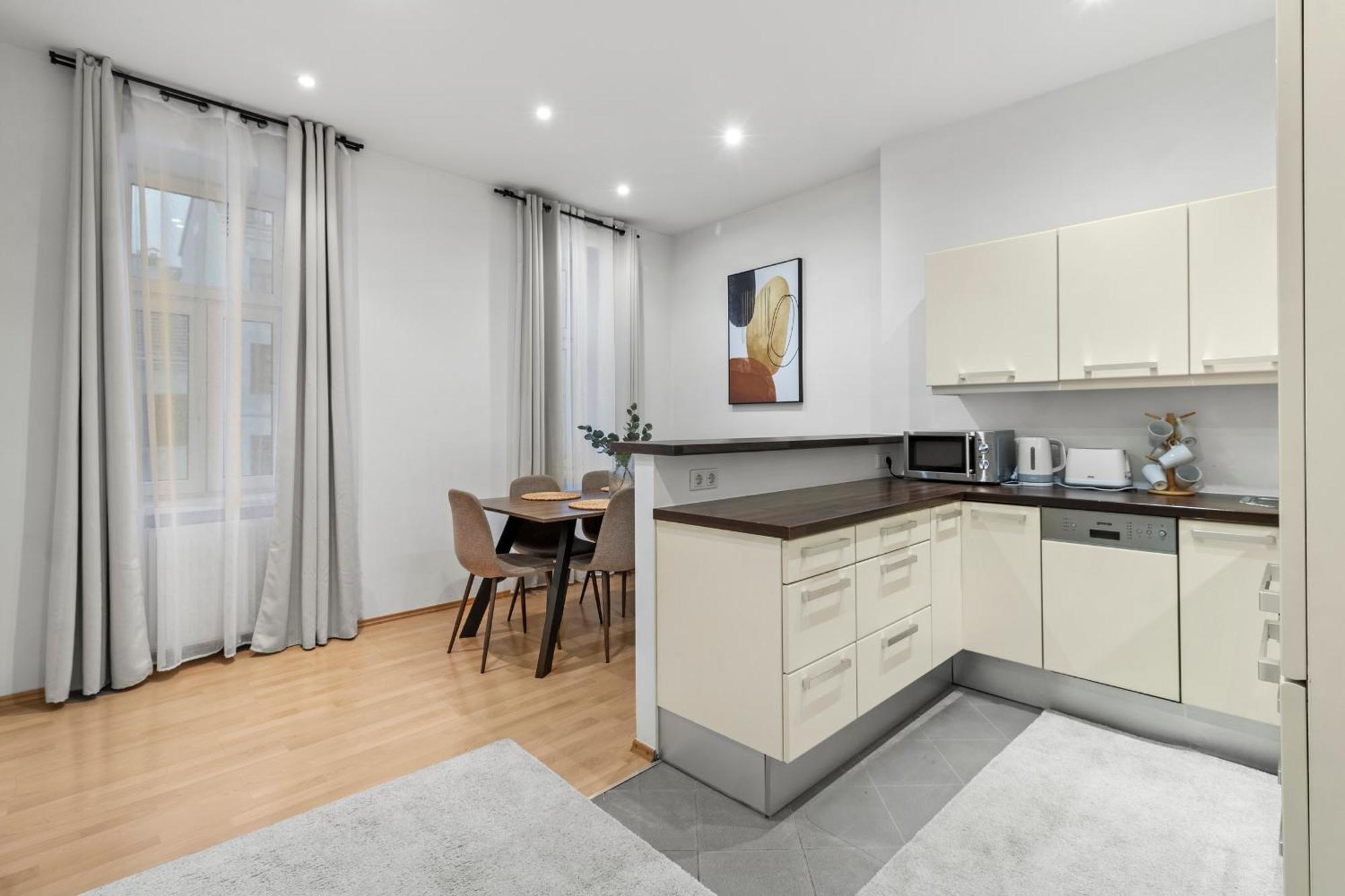 Chic 1br - Directly Near Schoenbrunn * Vienna