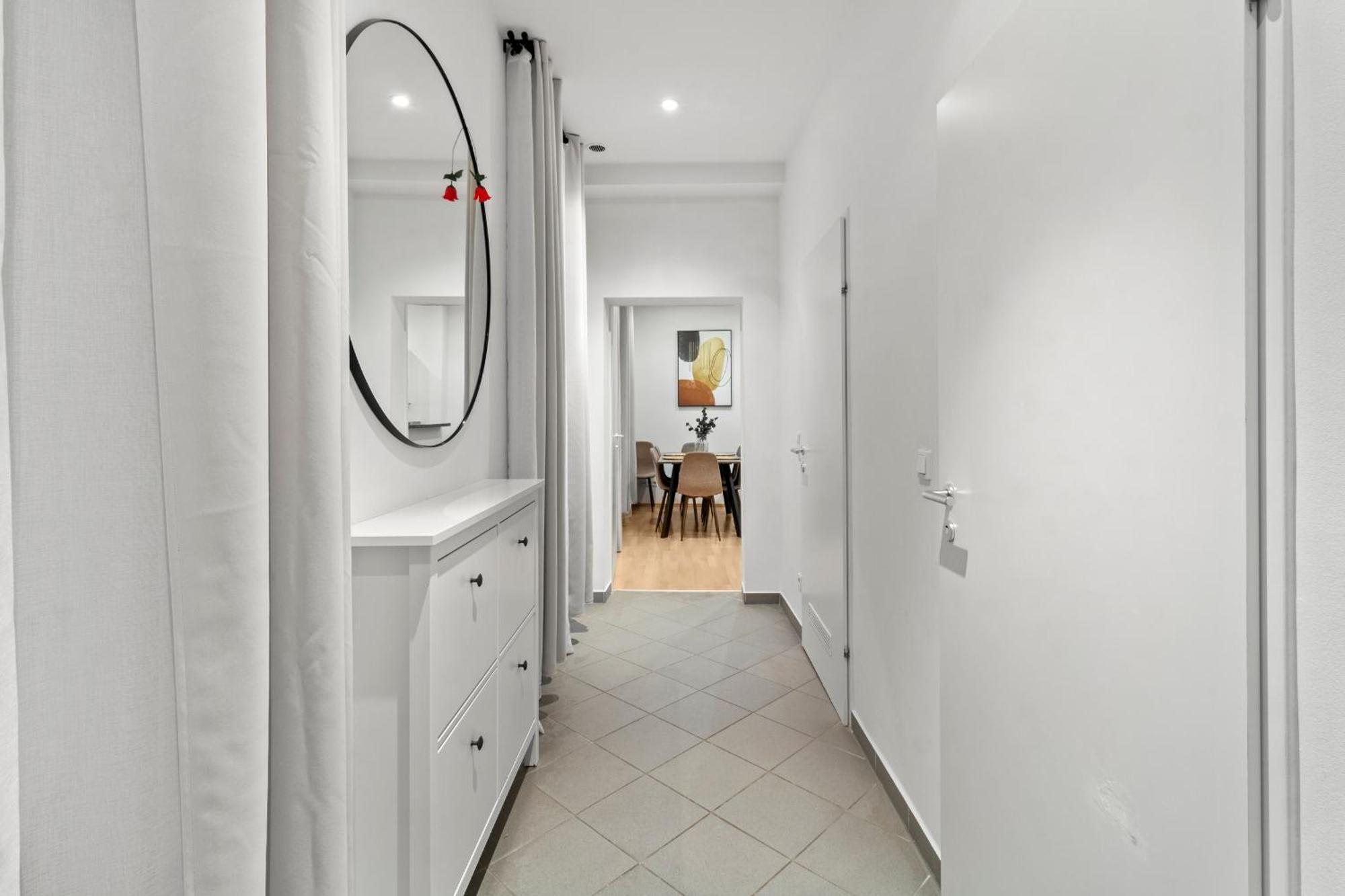 Chic 1br - Directly Near Schoenbrunn Apartment