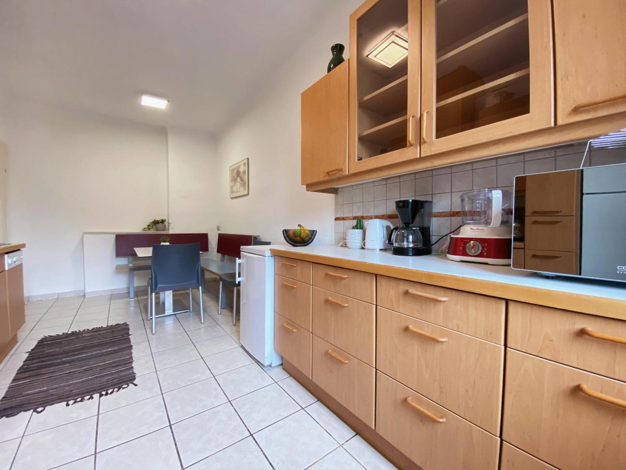 Albergue Royal Retreat - Steps From Schoenbrunn Palace!! *