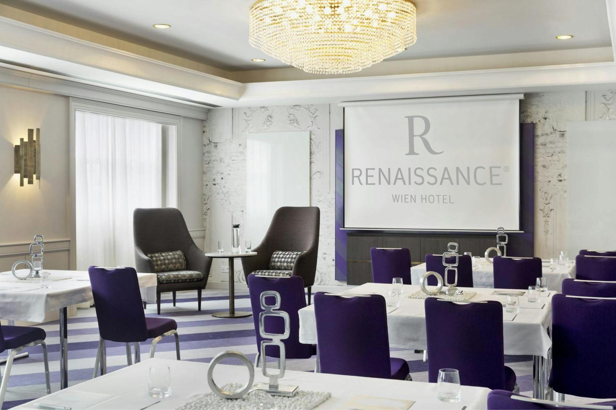 Hotel Renaissance Schoenbrunn 4*
