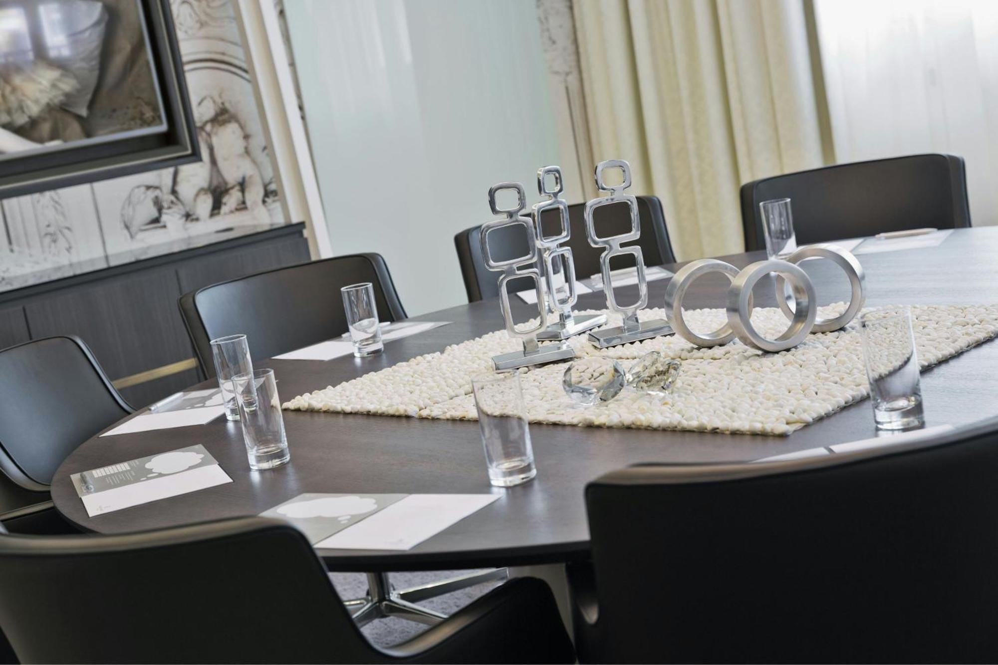 Hotel Renaissance Schoenbrunn Vienna