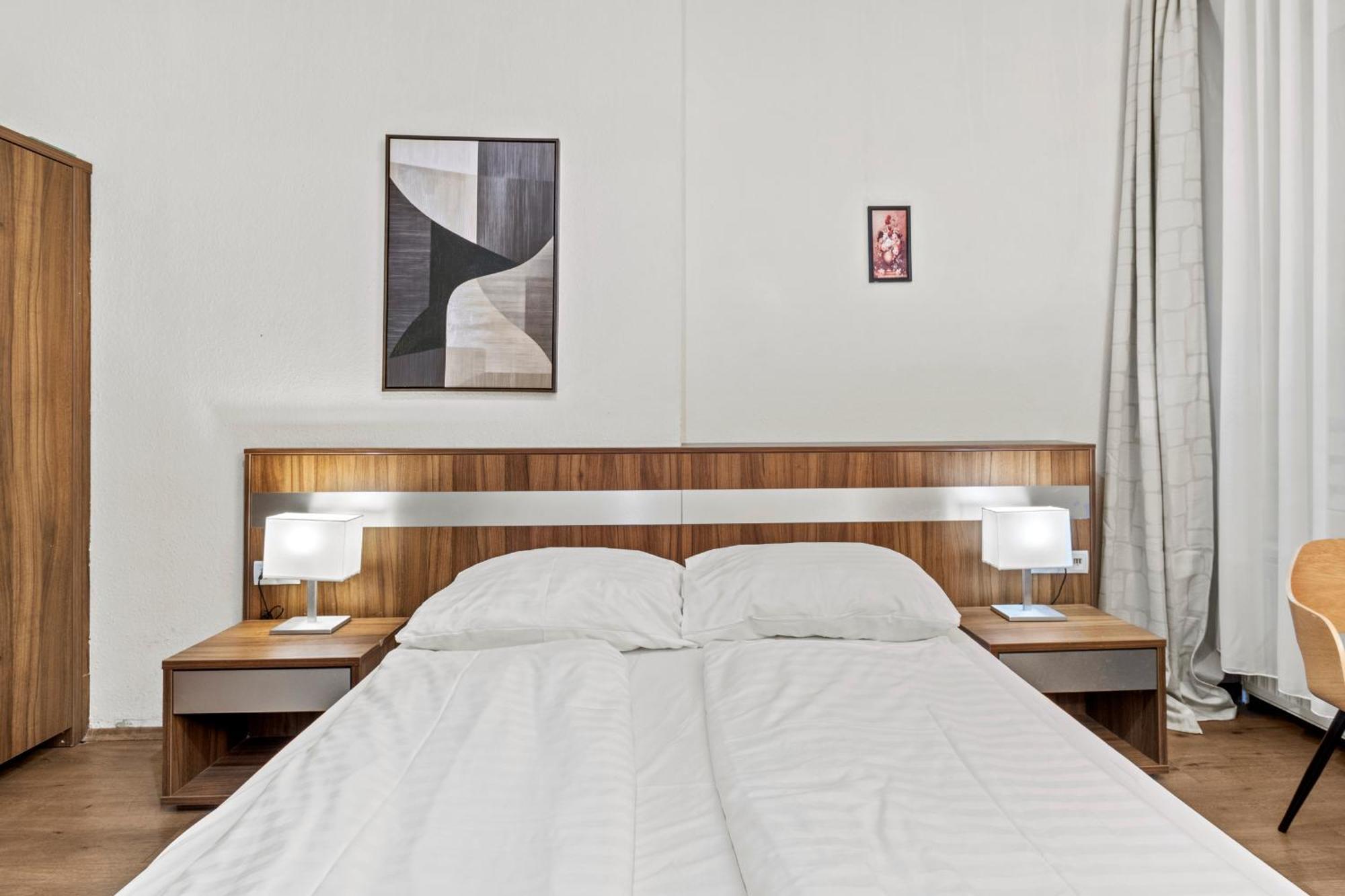 Apartment Paid Parking I Calm Location I 10 Minutes To S-bahn Vienna