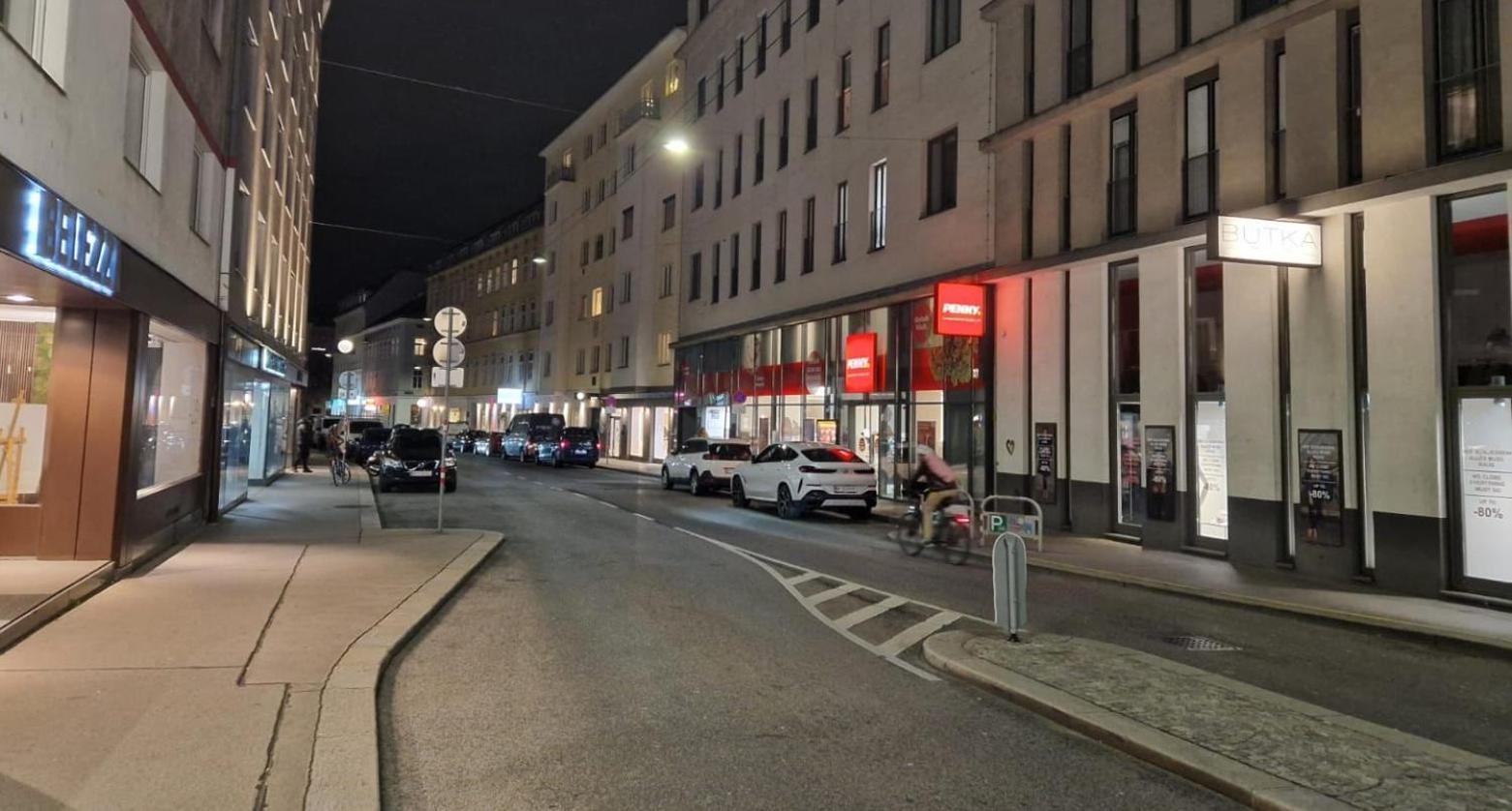Gumpendorfer Strasse * Vienna